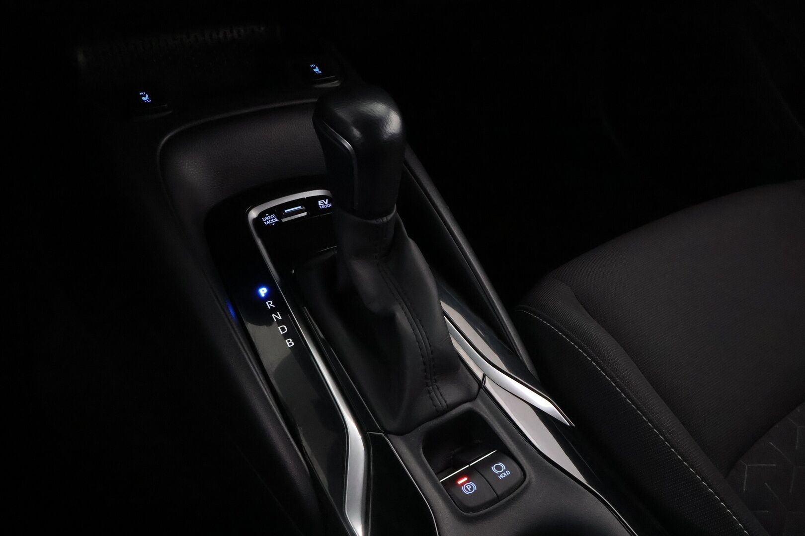 Toyota Corolla 2022 Touring Sports 1,8 Hybrid Active Edition * Adapt.Vakkari / Peruutuskamera / Lohko & Sisäpistoke / Sähköluukku / Keyless / - Suomiauto / Hiljattain huollettu / Juuri tullut Tampereelle! - HULLU BLACKWEEK KORKOTARJOUS 2,49%