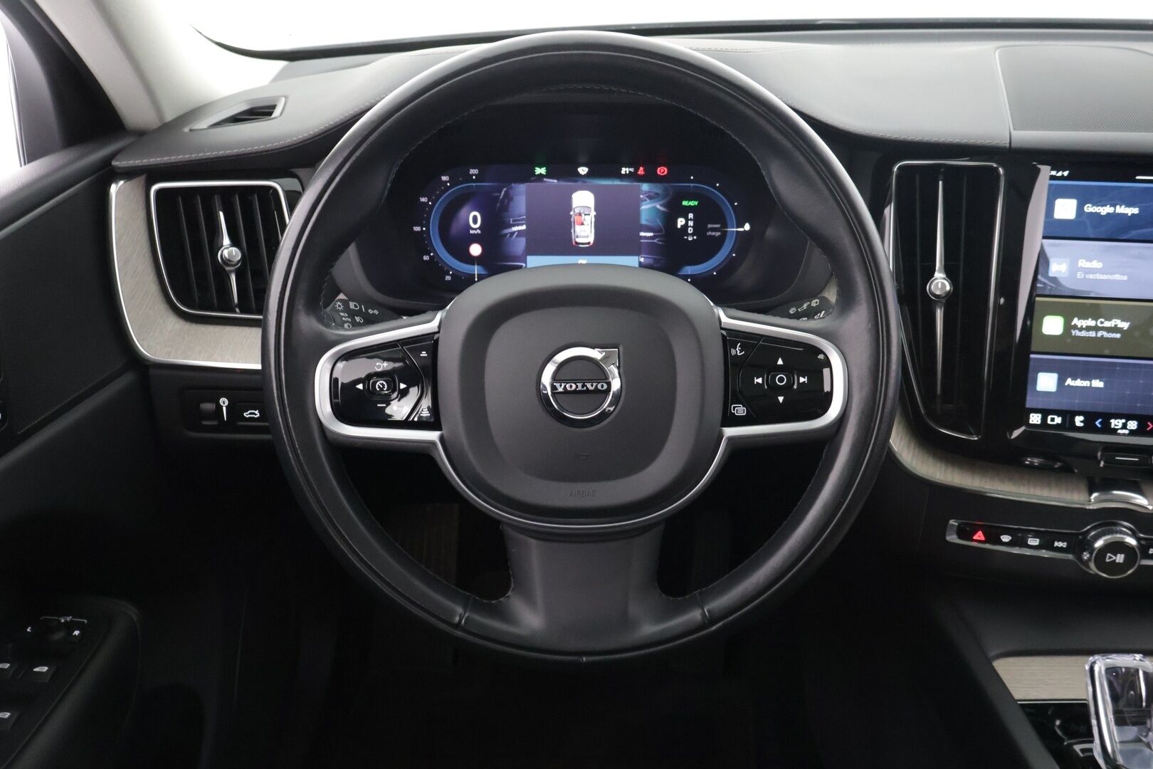 Volvo XC60 2022 T8 AWD Long Range High Performance Inscription Edition aut - 3,99 % KORKOTARJOUS TÄHÄN AUTOON - *2.om Suomi-auto / Panorama / Pilot assist / Webasto / Koukku / Sporttipenkki muistilla / Google / 2x Renkaat*