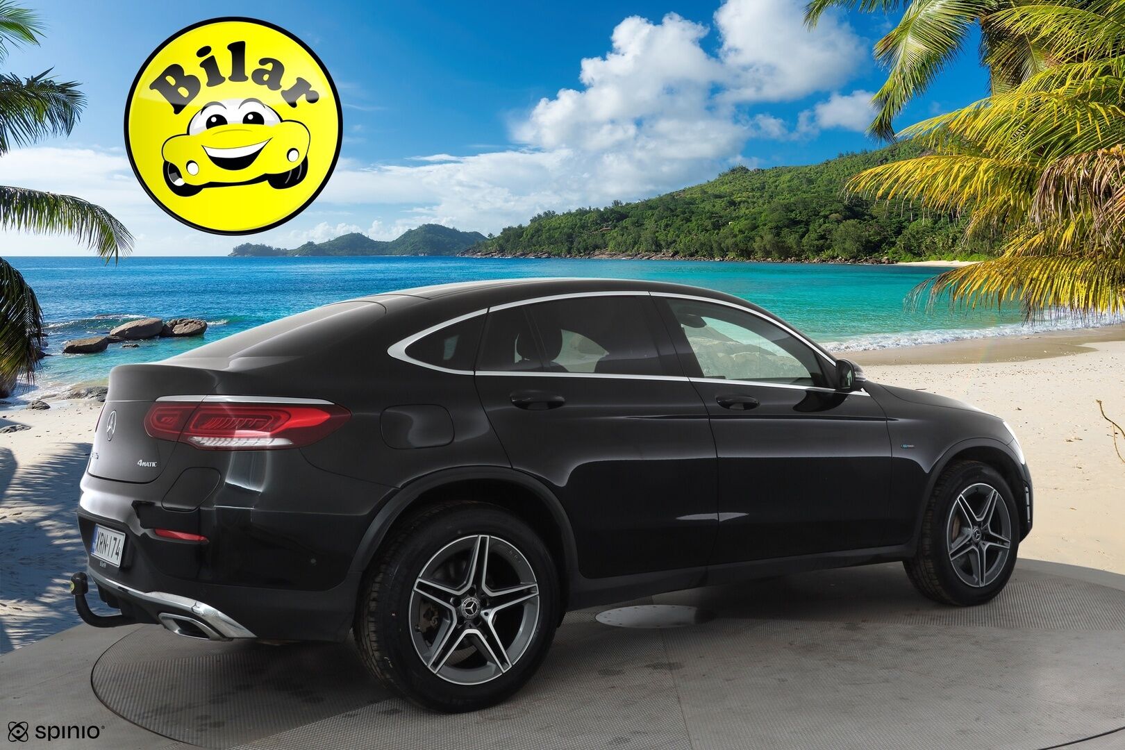 Mercedes-Benz GLC 2020 300 e 4MATIC A Business AMG Coupé EQ Power * AMG sisä ja ulko / P.kamera / Nahkasisusta / LED / Navi / Ambient * - Kahdet renkaat aluvantein / Koti ja asiointikaapelit