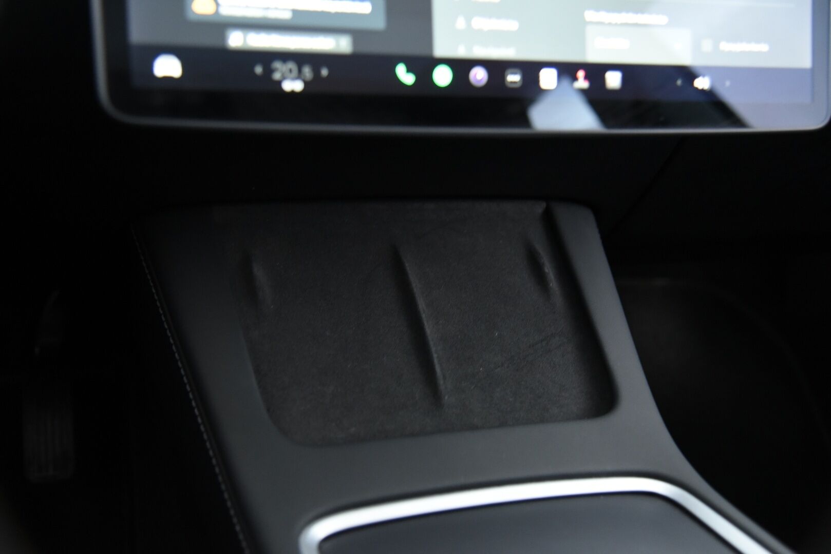 Tesla Model 3 2021 Long-Range Dual Motor AWD Refresh  / Lämpöpumppu / Matrix-LED / P-Kamera / Premium Audio / Autopilot / Musta Nahkasisusta - Lasikatto / Ratin lämmitys / Kahdet renkaat aluvanteilla