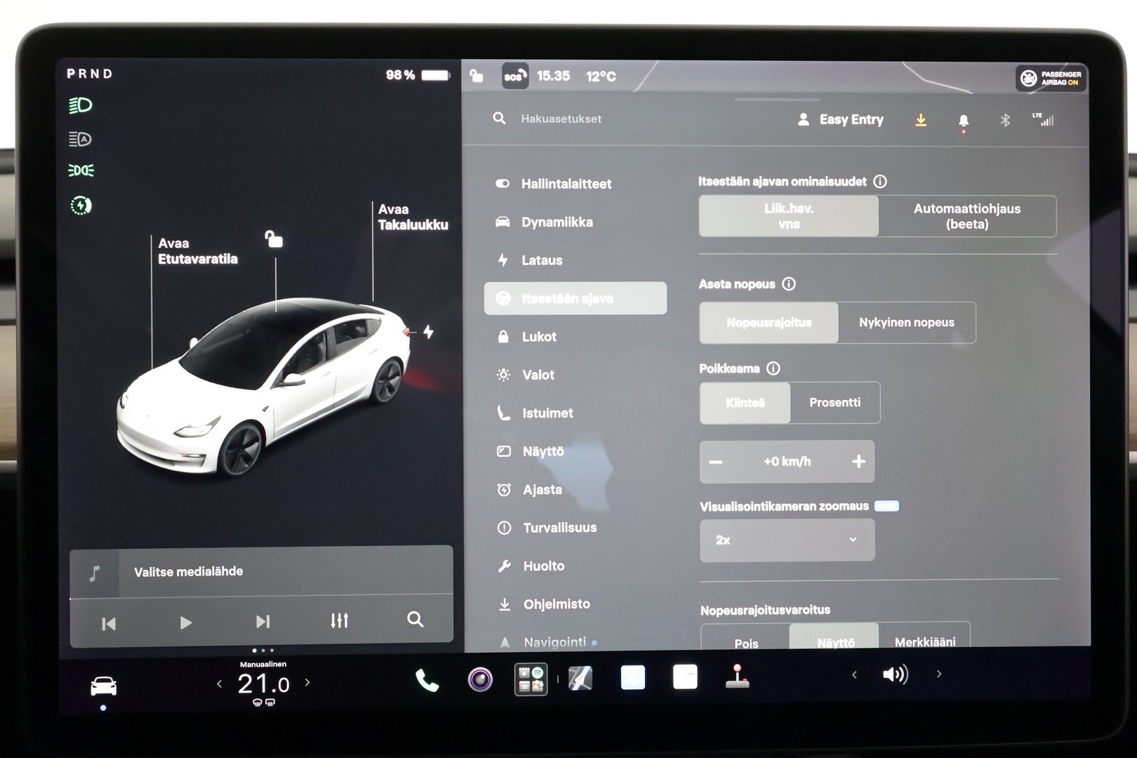Tesla Model 3 2021 Standard Range Plus - | ACC | ILP | Lasikatto | Sähkönahat | Muistipenkki | Matrix-LED | P.kamera ja tutkat | Autosteer | 2x renkaat aluin | 