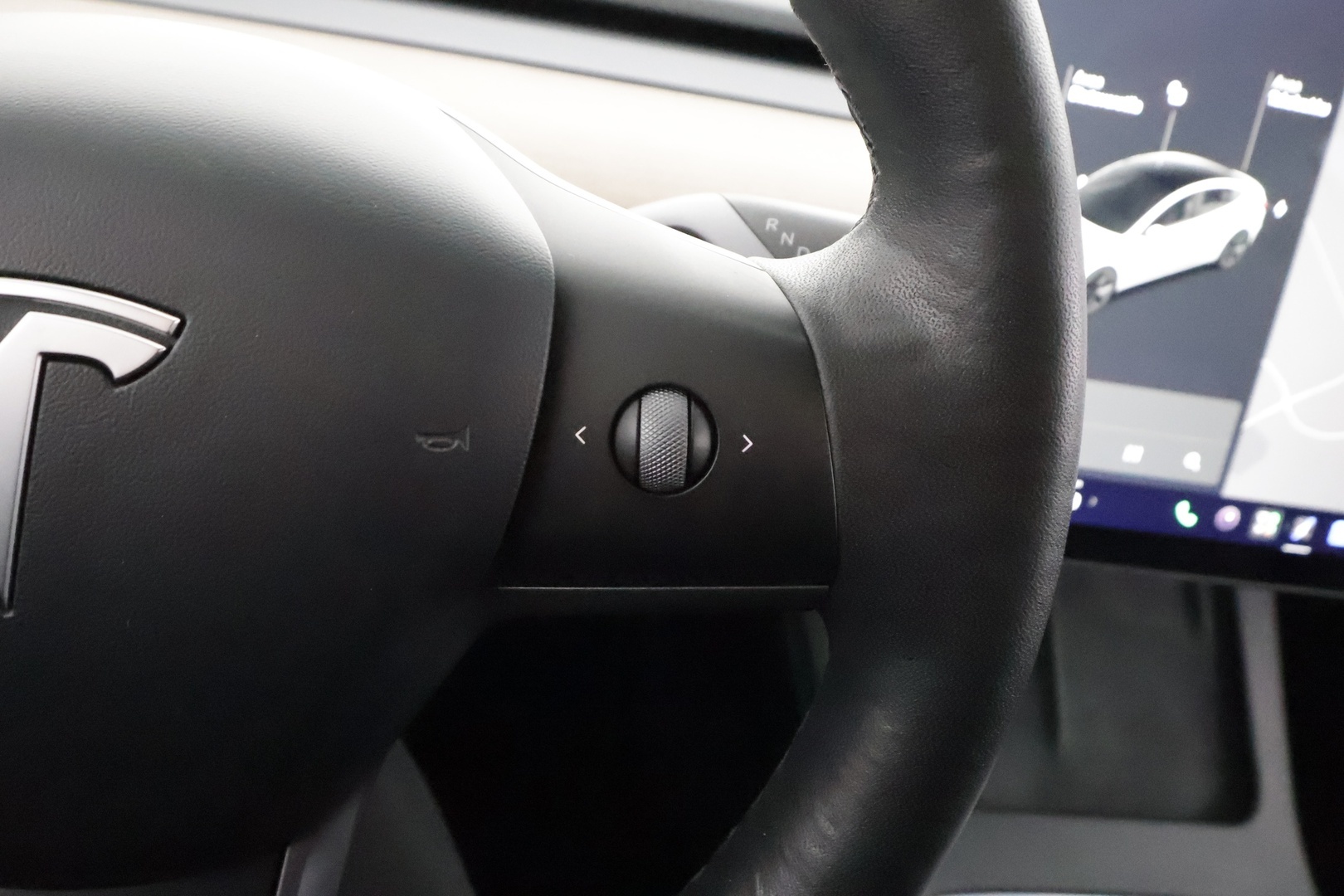 Tesla Model 3 2021 Standard Range Plus - | ACC | ILP | Lasikatto | Sähkönahat | Muistipenkki | Matrix-LED | P.kamera ja tutkat | Autosteer | 2x renkaat aluin | 