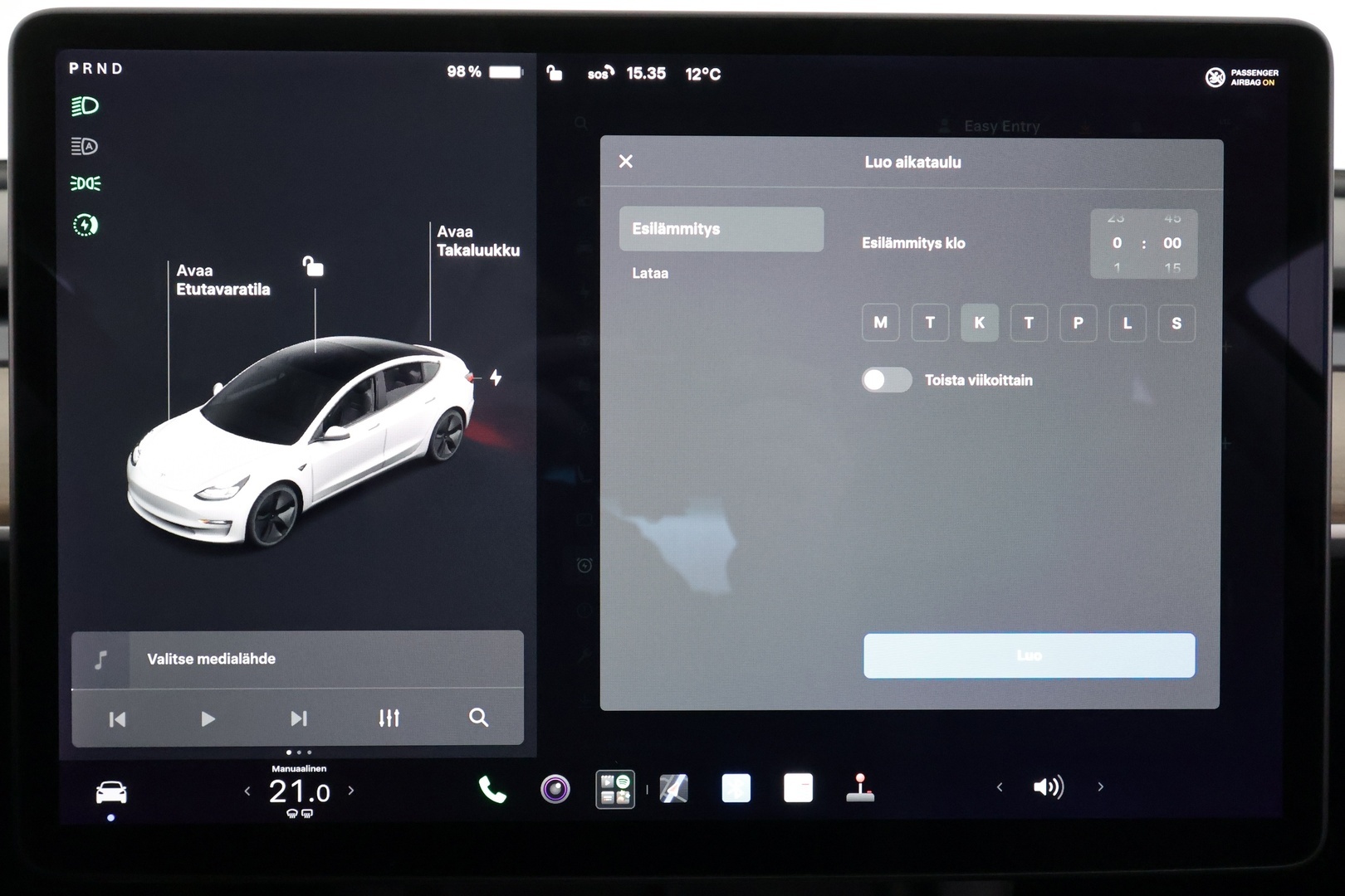 Tesla Model 3 2021 Standard Range Plus - | ACC | ILP | Lasikatto | Sähkönahat | Muistipenkki | Matrix-LED | P.kamera ja tutkat | Autosteer | 2x renkaat aluin | 