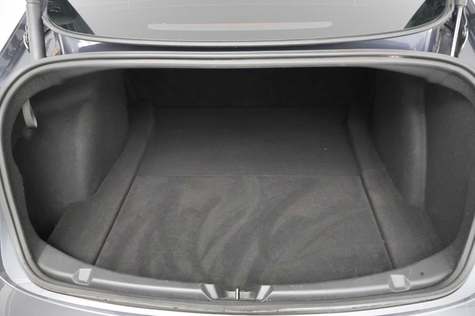 Tesla Model 3 2021 Long Range Refresh AWD * ILP / Acceleration Boost / Sähk, Takaluukku / Adapt. Vakkari / 2x Vanteet / Hifit * - Lämpöpumppu / Digimittaristo / Acceleration Boost / ACC