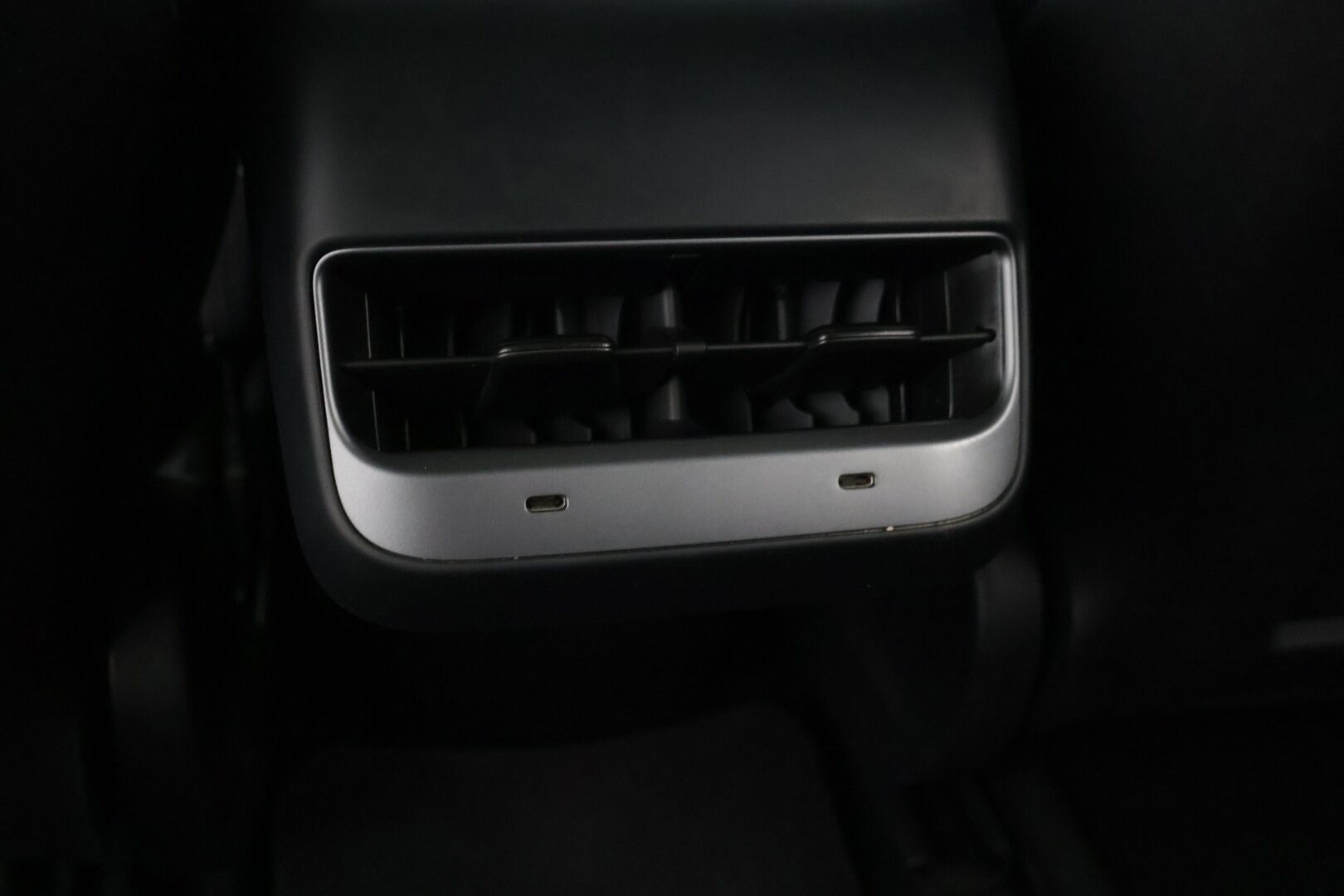 Tesla Model 3 2021 Long Range Refresh AWD * ILP / Acceleration Boost / Sähk, Takaluukku / Adapt. Vakkari / 2x Vanteet / Hifit * - Lämpöpumppu / Digimittaristo / Acceleration Boost / ACC
