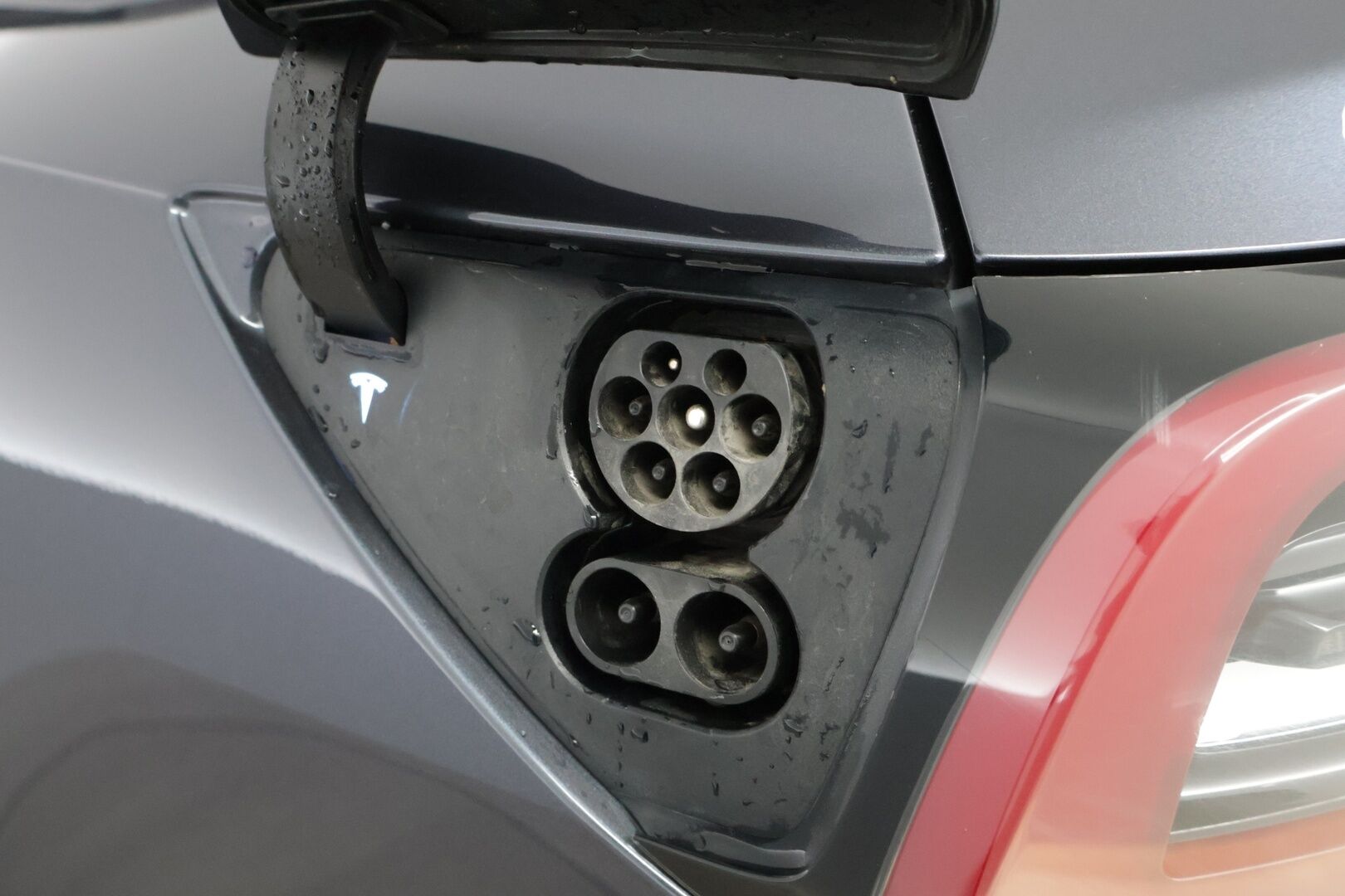 Tesla Model 3 2021 Long Range Refresh AWD * ILP / Acceleration Boost / Sähk, Takaluukku / Adapt. Vakkari / 2x Vanteet / Hifit * - Lämpöpumppu / Digimittaristo / Acceleration Boost / ACC
