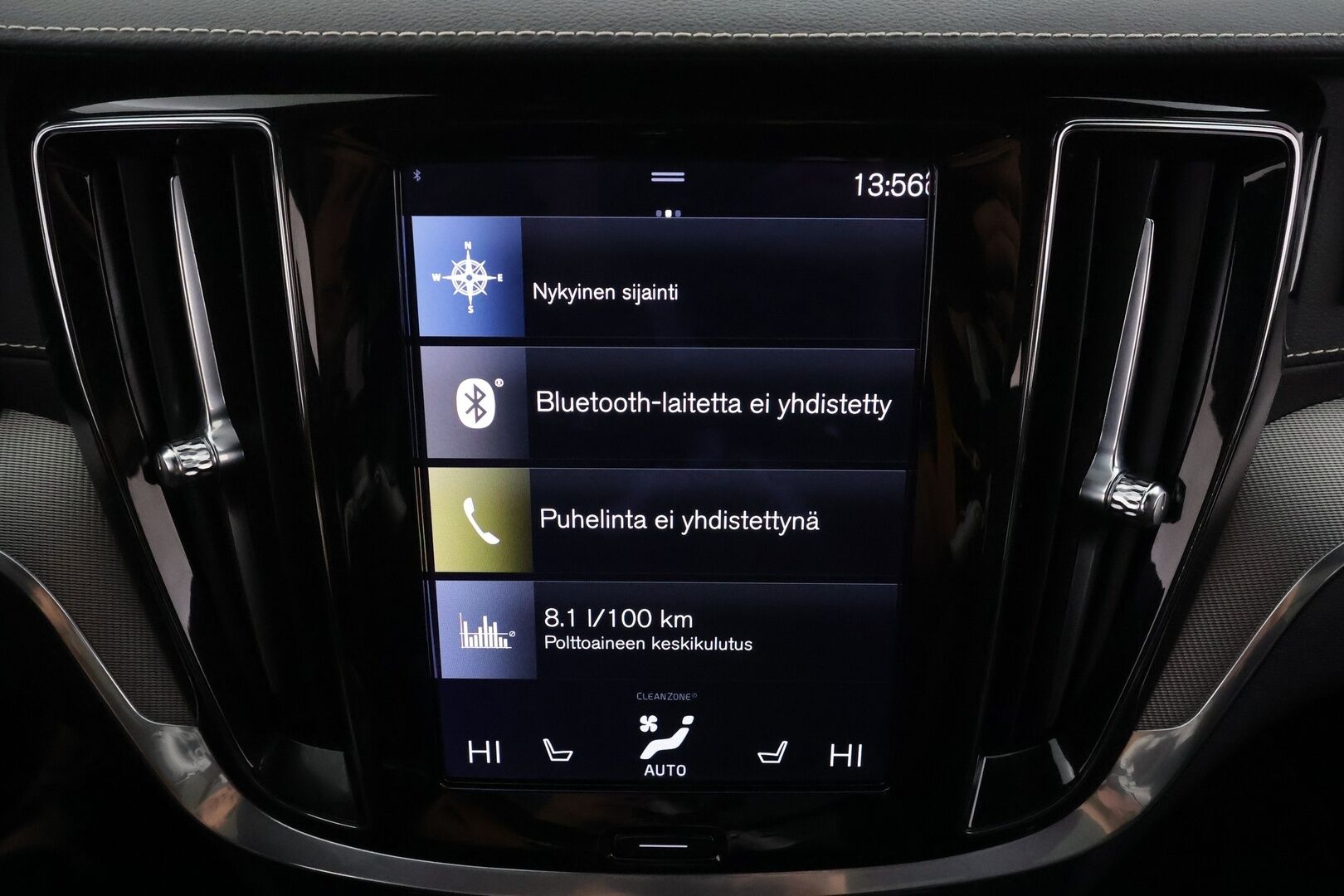 Volvo V60 2022 T8 AWD Long Range Polestar Engineered Edition aut * Pilot assist / Webasto / Koukku / Panorama / B&W / Muistipenkki * - 1.Om Suomi-auto / Merkkihuollettu / 2x Lataus 