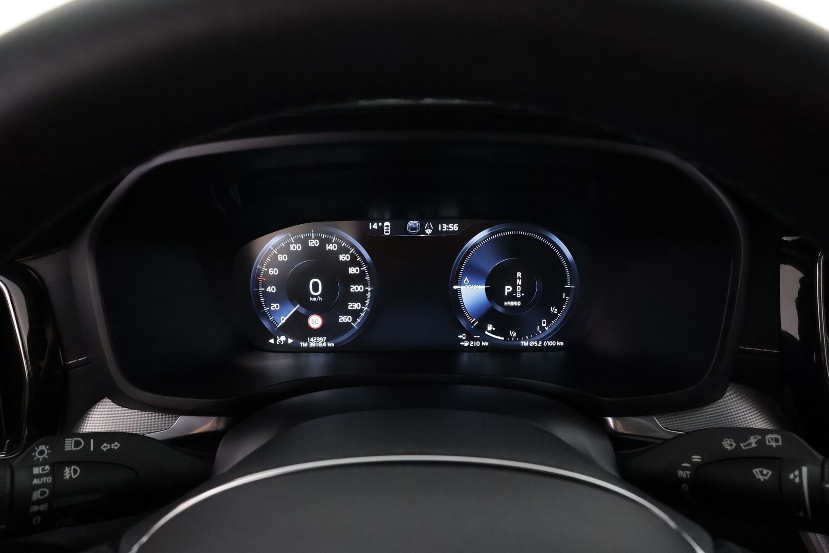 Volvo V60 2022 T8 AWD Long Range Polestar Engineered Edition aut * Pilot assist / Webasto / Koukku / Panorama / B&W / Muistipenkki * - 1.Om Suomi-auto / Merkkihuollettu / 2x Lataus 