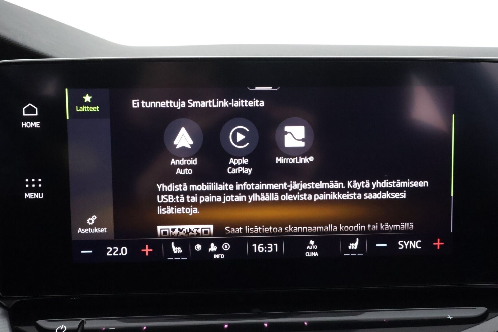 Skoda Octavia 2023 Combi 1.5 TSI Style eTEC DSG * Koukku / ACC / Webasto / Matrix-LED /  P.Kamera / Smartlink / Keyless * - 1-om Suomi-auto / Kahdet renkaat aluvanteilla / Merkkihuollot