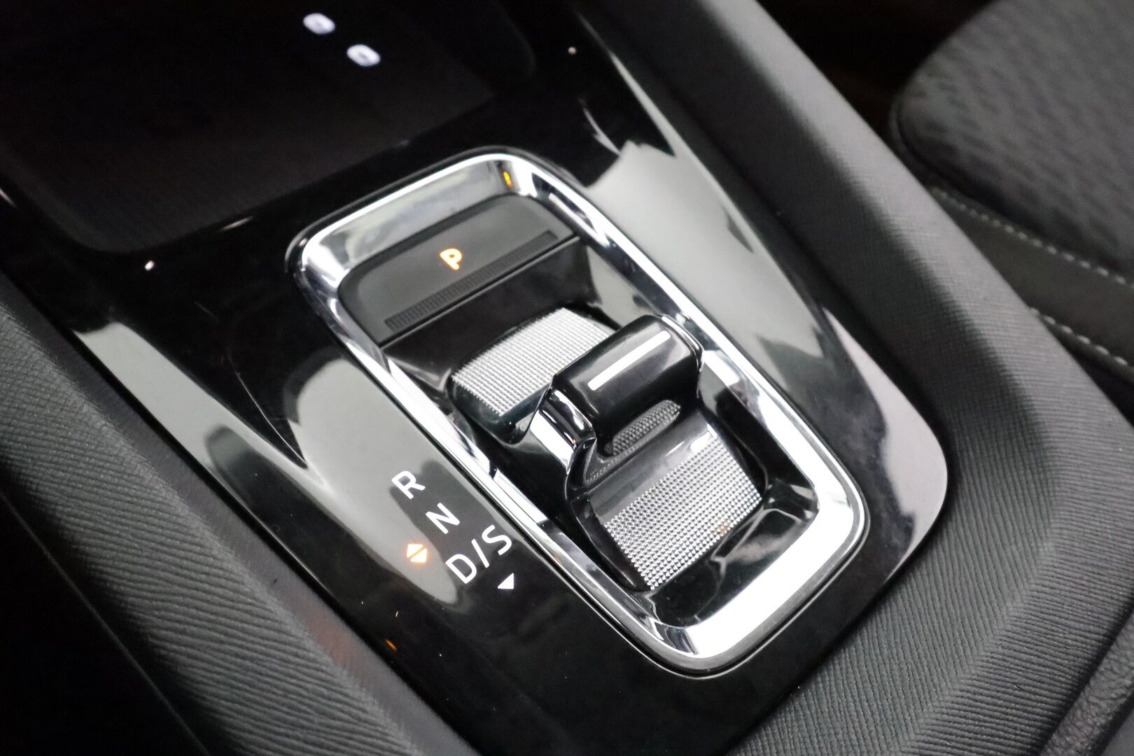 Skoda Octavia 2023 Combi 1.5 TSI Style eTEC DSG * Koukku / ACC / Webasto / Matrix-LED /  P.Kamera / Smartlink / Keyless * - 1-om Suomi-auto / Kahdet renkaat aluvanteilla / Merkkihuollot