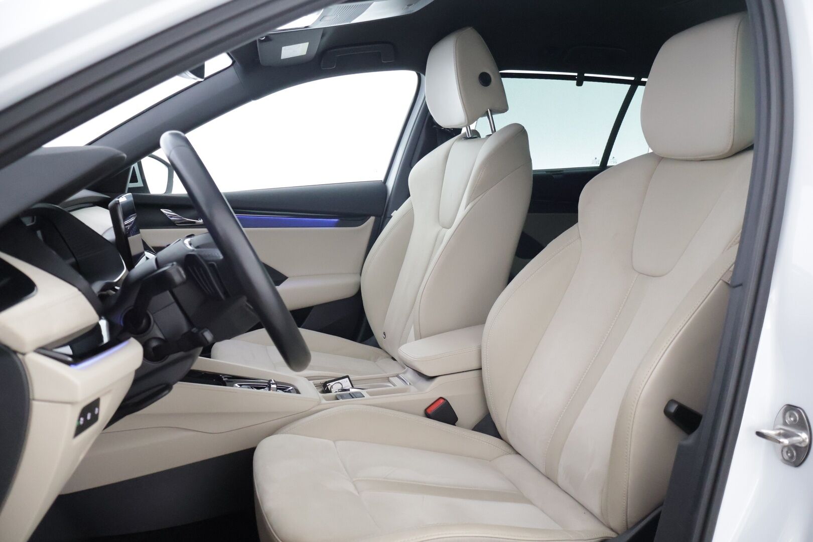 Skoda Octavia 2023 Combi 2.0 TDI 150 Style DSG Autom. * Adapt Cruise / Lohkolämmitin  / P-Kamera / Smartlink / Ratin lämmitin * - 1-omisteinen Suomi-auto / Merkkiliikkeen huoltohistorialla