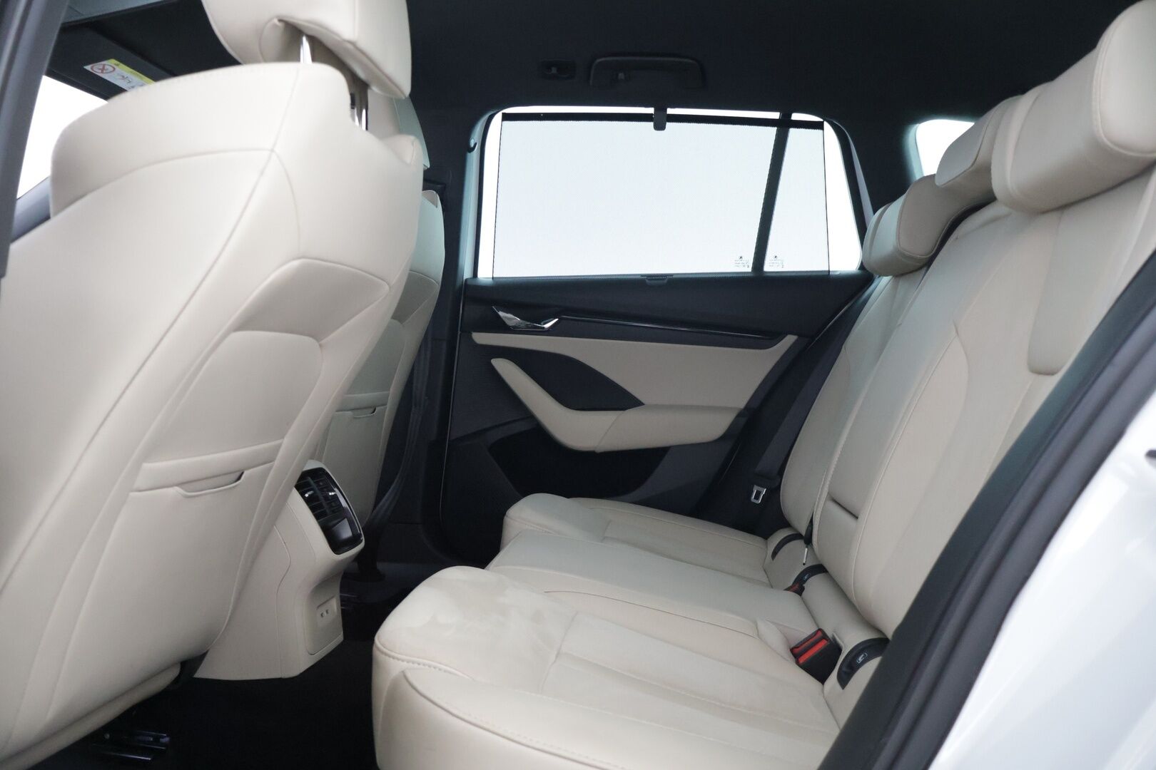 Skoda Octavia 2023 Combi 2.0 TDI 150 Style DSG Autom. * Acc / Lohko+sisä / P-Kamera / Smartlink / Ratin lämmitin * - 1-omisteinen Suomi-auto