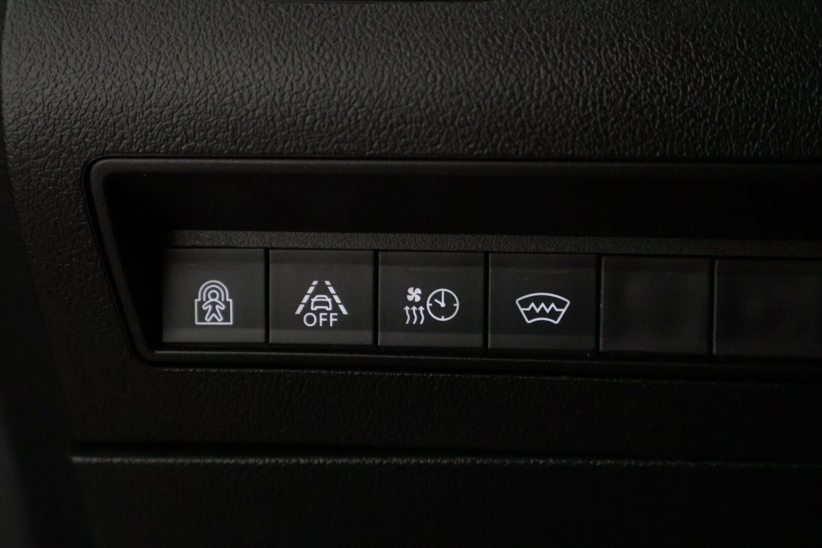 Peugeot e-Rifter 2023 Allure 50 kWh 136 Automaatti L2 * Digimittaristo / Peruutuskamera / Vakkari / Apple Carplay / Android Auto * - 3,99 % KORKOTARJOUS TÄHÄN AUTOON - 31.5. ASTI! - *1 om. Suomi-Auto / 7-paikkainen *