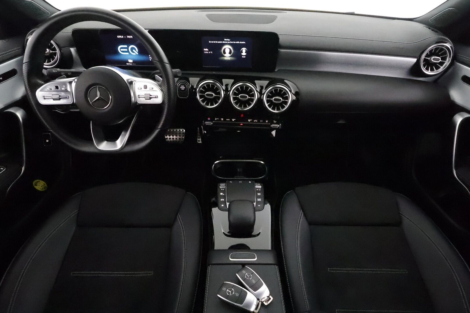 Mercedes-Benz CLA 2021 250 e A Shooting Brake Business AMG EQ Power **Vakkari / Panorama / Sporttipenkit / LED / P.tutkat** - Widescreen / Nahka-Alcantara 