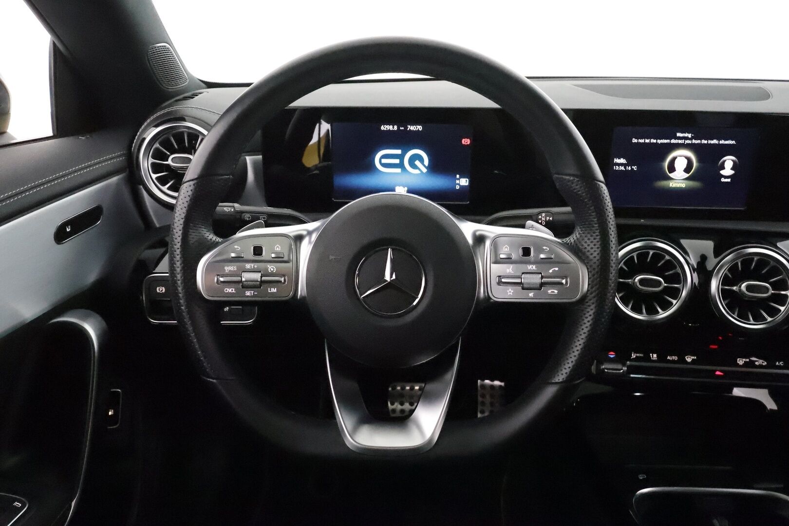 Mercedes-Benz CLA 2021 250 e A Shooting Brake Business AMG EQ Power **Vakkari / Panorama / Sporttipenkit / LED / P.tutkat** - Widescreen / Nahka-Alcantara 