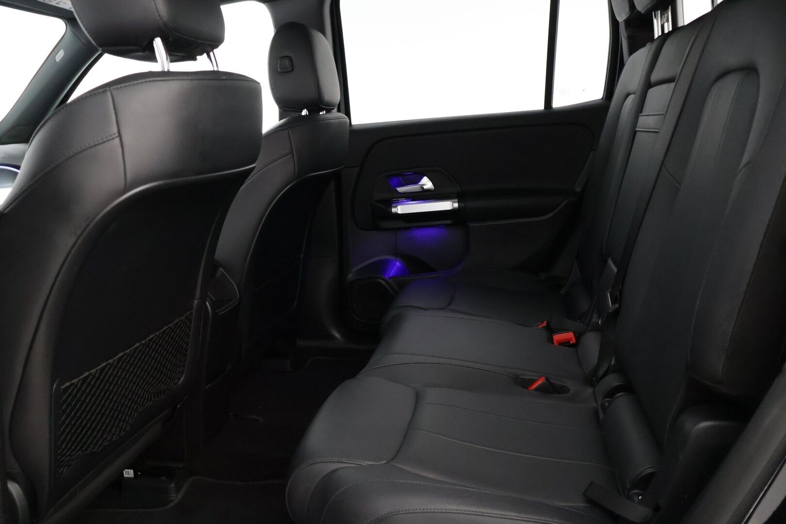 Mercedes-Benz EQB 2023 250 Business - 3,99 % KORKOTARJOUS TÄHÄN AUTOON - ** Nahkasisusta / Night Package / Kamera / Sähkökontti / LED / 2x renkaat&vanteet **
