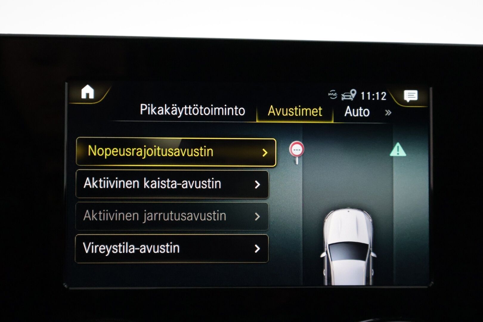 Mercedes-Benz EQB 2023 250 Business - 3,99 % KORKOTARJOUS TÄHÄN AUTOON - ** Nahkasisusta / Night Package / Kamera / Sähkökontti / LED / 2x renkaat&vanteet **