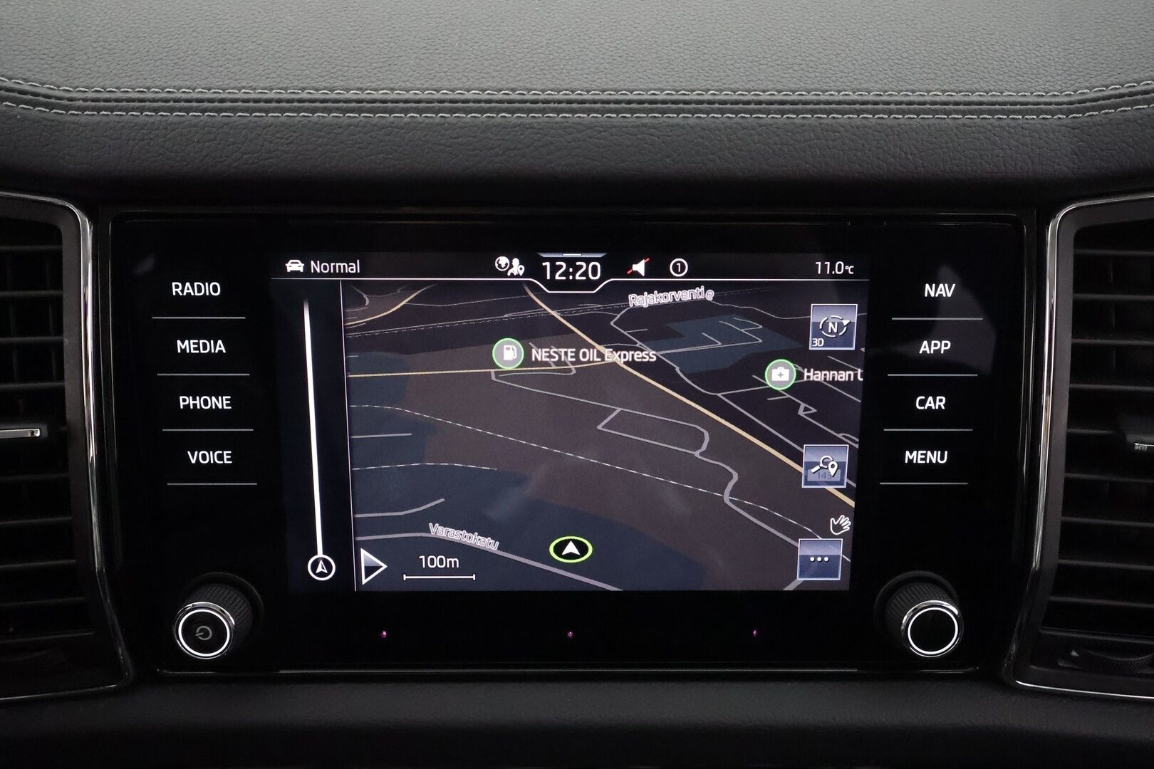 Skoda Kodiaq 2023 2.0 TDI 150 4x4 Style DSG * ACC / Webasto / Koukku / Matrix LED / 360° / Muistipenkit / Navi / Sähköluukku / Keyless * - 1.Om Suomi-auto / Kahdet renkaat aluvanteilla / Merkkihuollettu