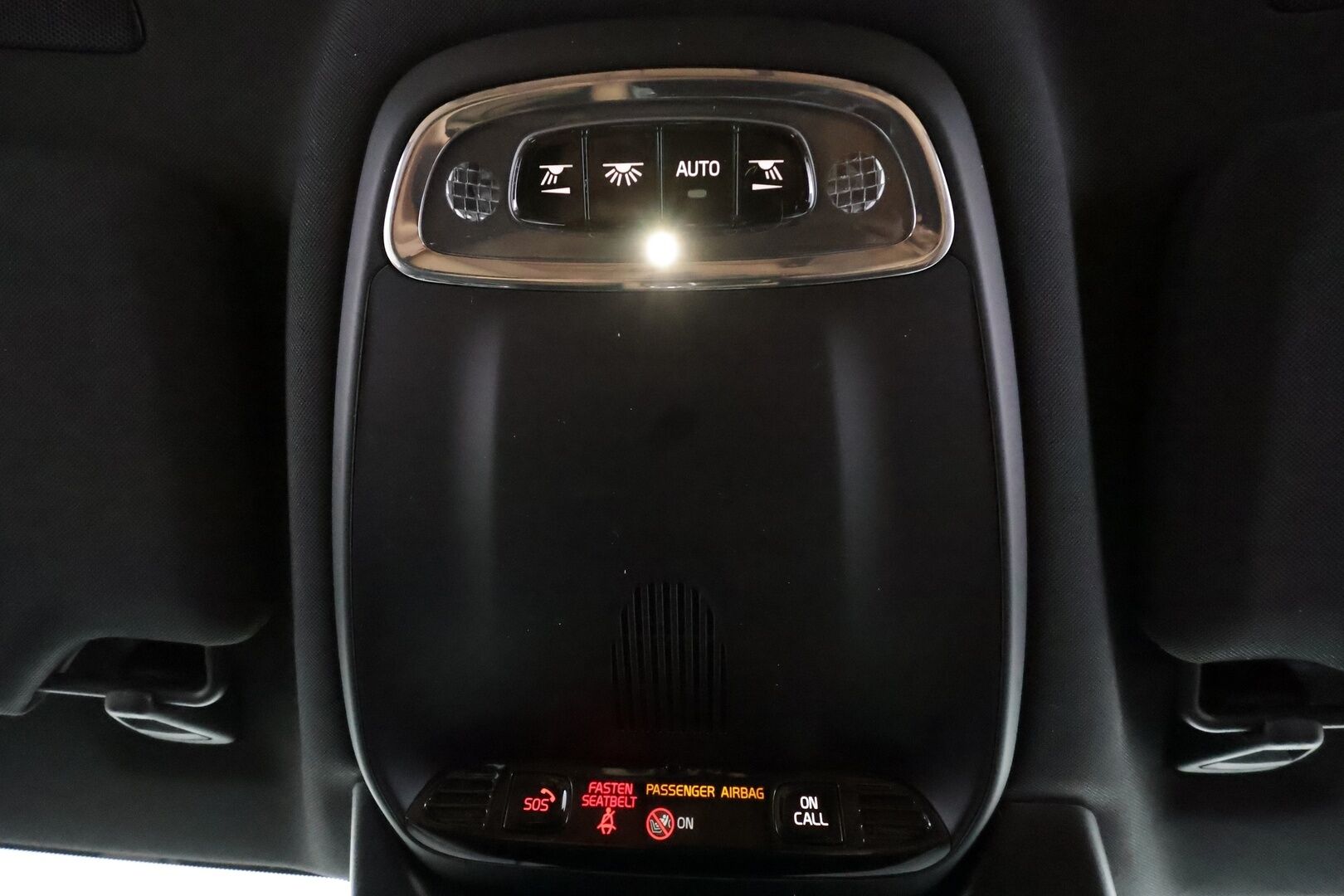 Volvo V90 2020 T8 TwE AWD Inscription aut *ACC / Pilot assist / Webasto / Koukku / Ruskeat Sporttinahat / Keyless / Muistipenkki* - Merkkihuollettu / Kahdet renkaat / Suomi-auto