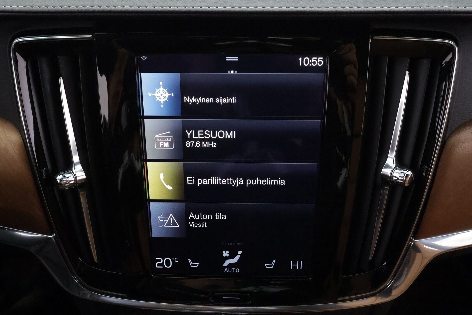 Volvo V90 2020 T8 TwE AWD Inscription aut * Pilot assist / Webasto / Koukku / Ruskeat Sporttinahat / Keyless / Muistipenkki * - Merkkihuollettu / Kahdet renkaat