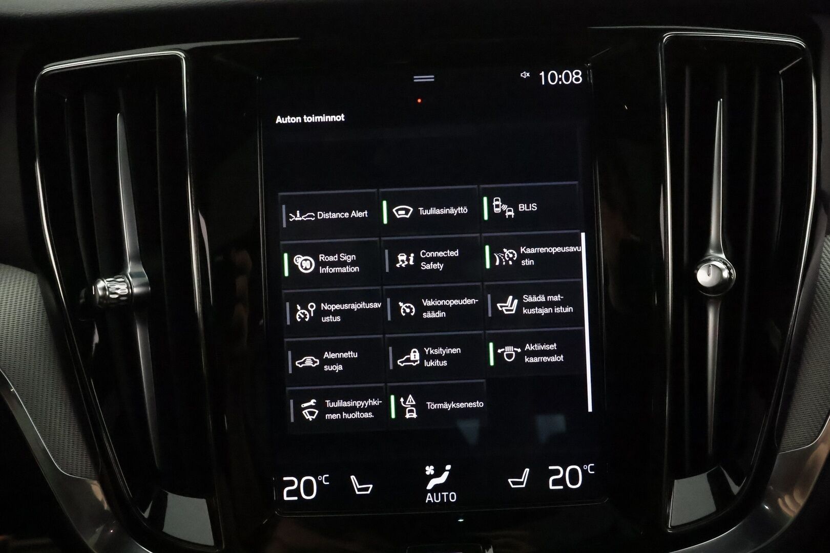 Volvo V60 2020 T8 TwE AWD R-Design aut **Adapt.vakkari / HUD / Panorama / H&K / Muistipenkit / Sporttinahat / Full LED / 360°** - Merkkihuollettu / Kahdet renkaat aluvanteilla / Penkinlämmittimet takana / Ratinlämmitin / Webasto / BLIS / Hyvät varusteet!