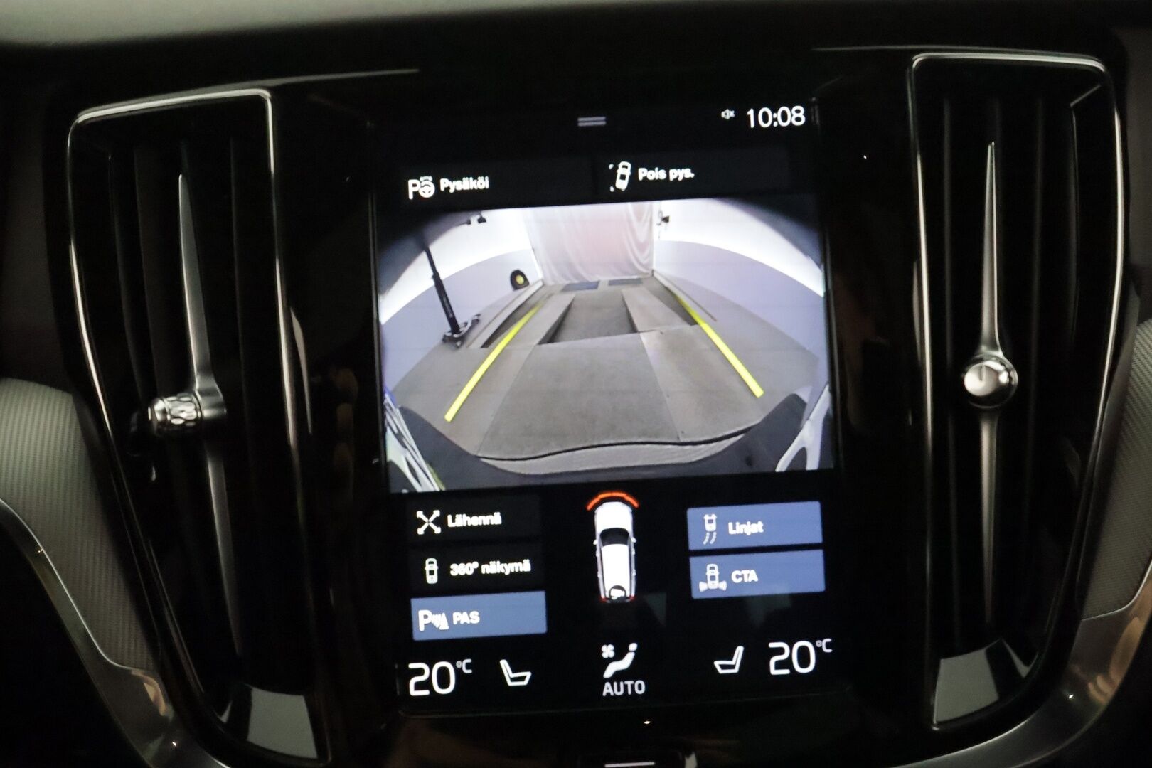 Volvo V60 2020 T8 TwE AWD R-Design aut **Adapt.vakkari / HUD / Panorama / H&K / Muistipenkit / Sporttinahat / Full LED / 360°** - Merkkihuollettu / Kahdet renkaat aluvanteilla / Penkinlämmittimet takana / Ratinlämmitin / Webasto / BLIS / Hyvät varusteet!