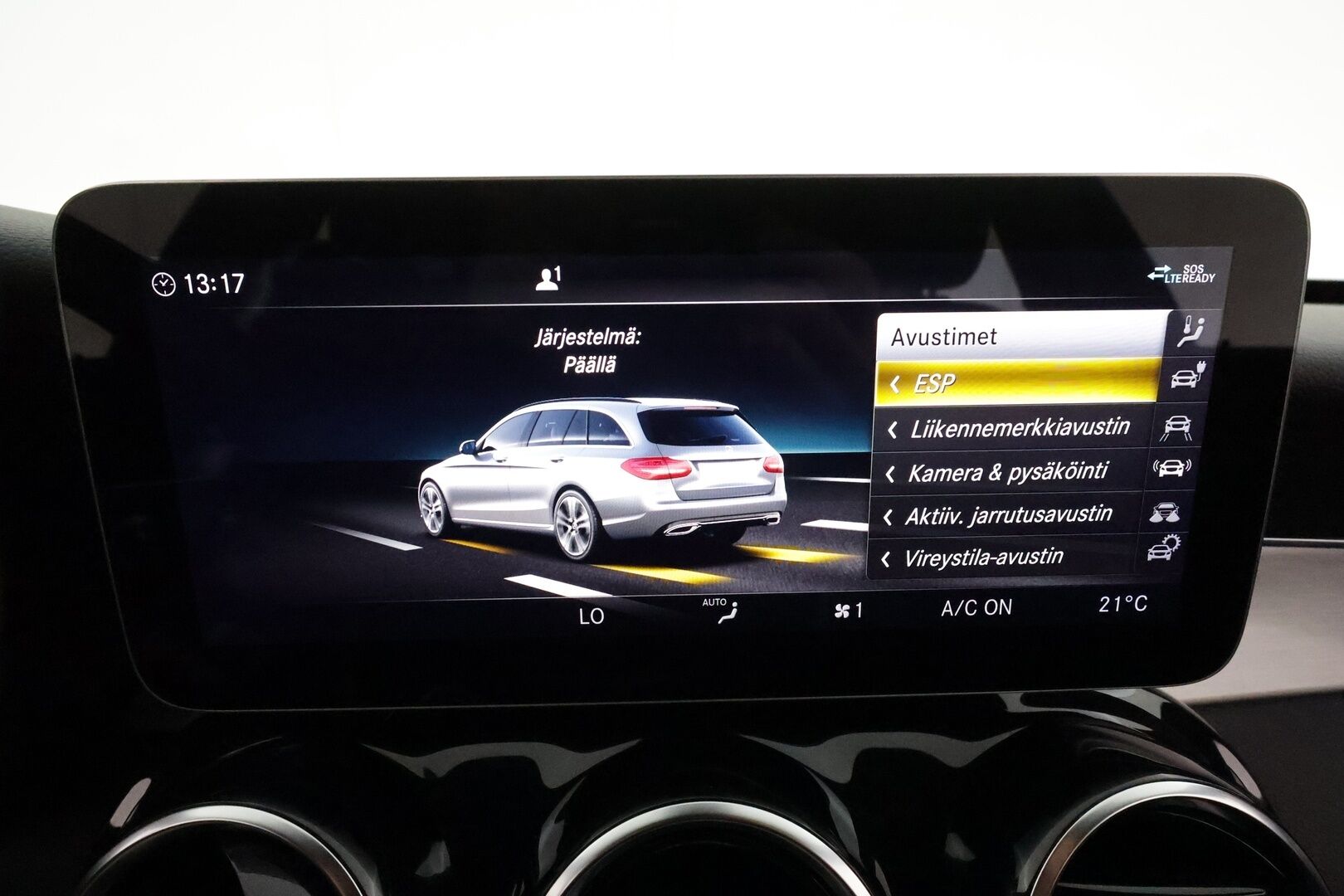 Mercedes-Benz C 2020 300 de T A Business AMG Edition EQ Power *DTR+ / Burmester / Navi / Multibeam-LED / P.Kamera / Koukku / Sportpenkit* - *2x Latauskaapelit / Kahdet Renkaat*