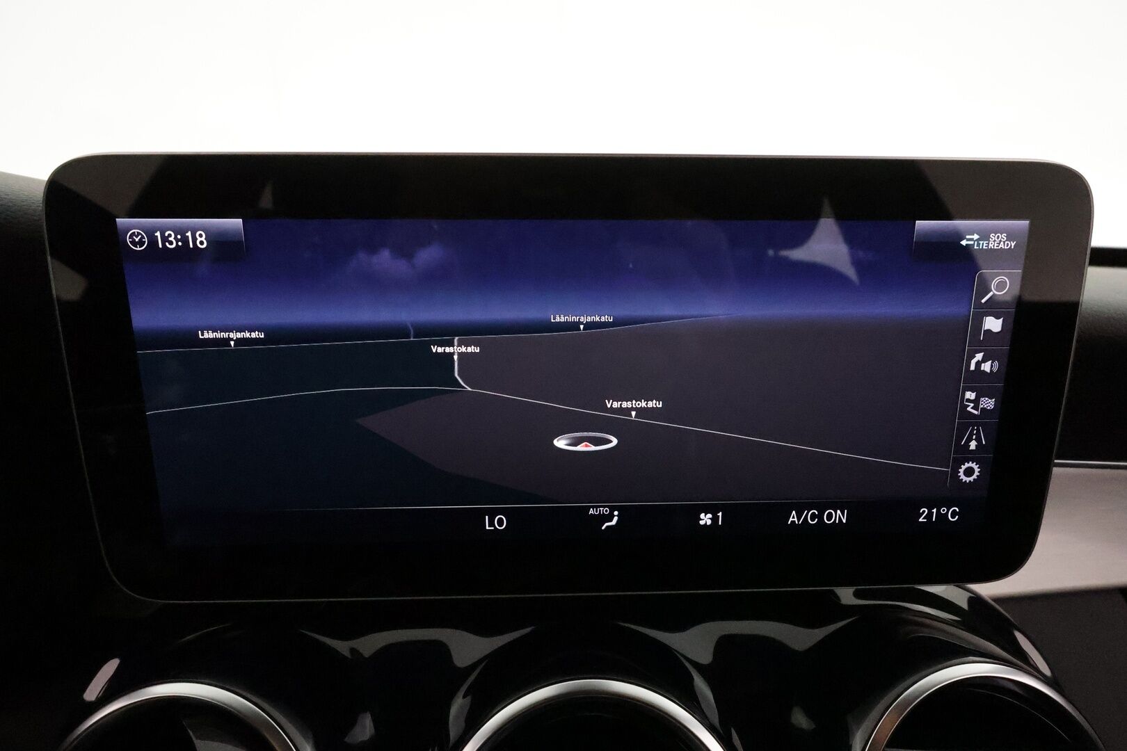 Mercedes-Benz C 2020 300 de T A Business AMG Edition EQ Power *Distronic+ / Multibeam / Burmester / P-Kamera / Koukku / Sportpenkit / Navi* - 2x Latauskaapelit / Kahdet Renkaat