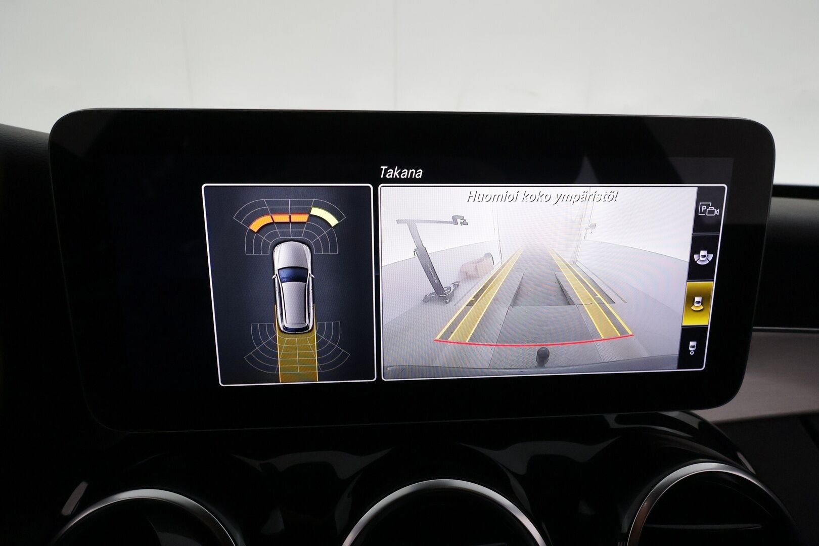 Mercedes-Benz C 2020 300 de T A Business AMG Edition EQ Power *DTR+ / Burmester / Navi / Multibeam-LED / P.Kamera / Koukku / Sportpenkit* - *2x Latauskaapelit / Kahdet Renkaat*