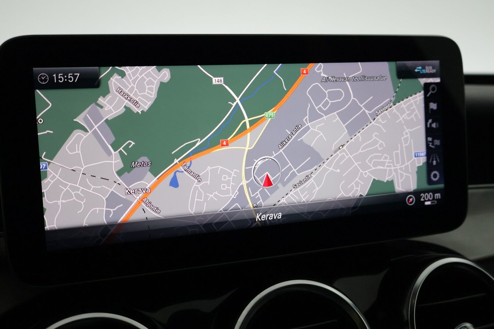 Mercedes-Benz C 2020 300 de T A Business AMG Edition EQ Power *DTR+ / Burmester / Koukku / Multibeam-LED / P.Kamera * - *2x Latauskaapelit / Kahdet Renkaat / Navi / Sportpenkit *