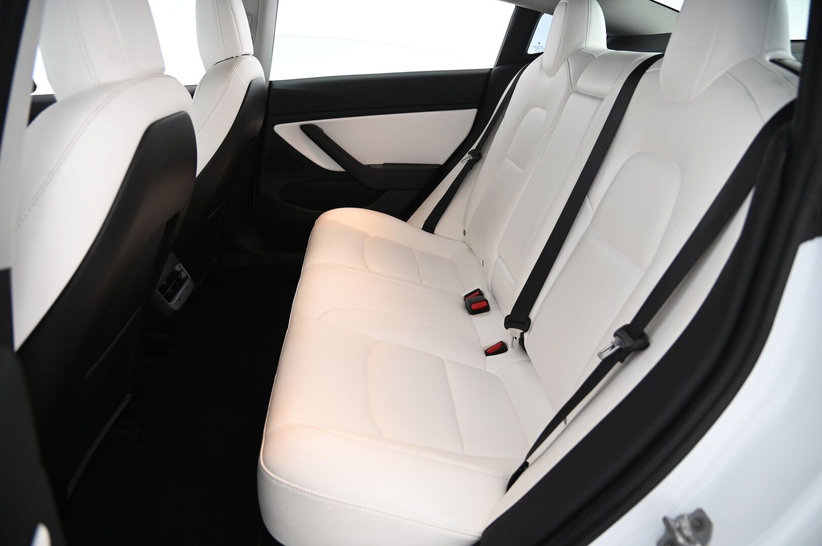 Tesla Model 3 2020 Performance Dual Motor AWD *Lasikatto / Autopilot 3 / Premium Sound* - *2x renkaat ja vanteet / Juuri tullut* - HULLUT AVAJAISHULINAT KORKOTARJOUS 3,29 %