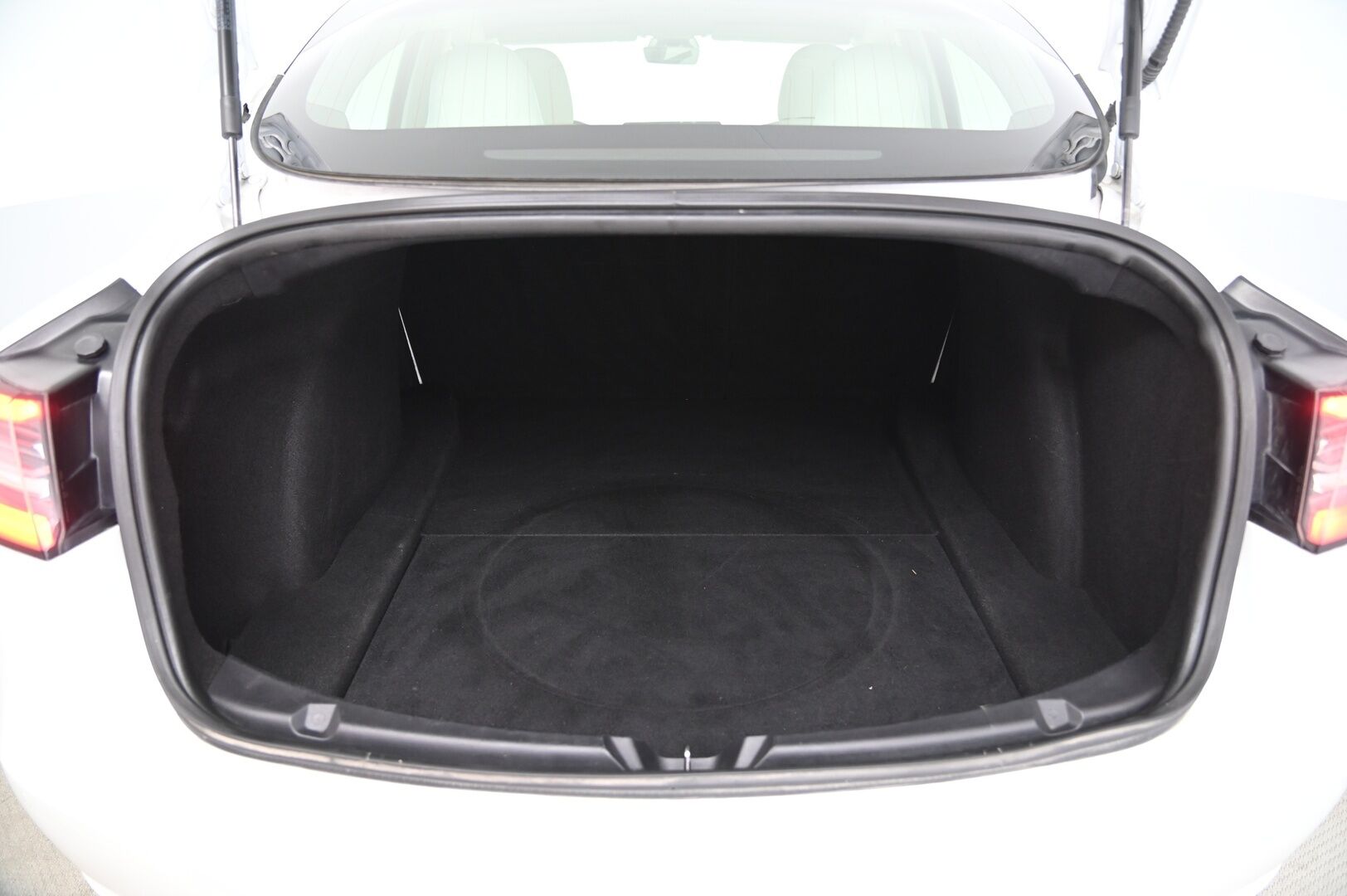 Tesla Model 3 2020 Performance Dual Motor AWD *Lasikatto / Autopilot 3 / Premium Sound* - *2x renkaat ja vanteet / Juuri tullut* - HULLUT AVAJAISHULINAT KORKOTARJOUS 3,29 %