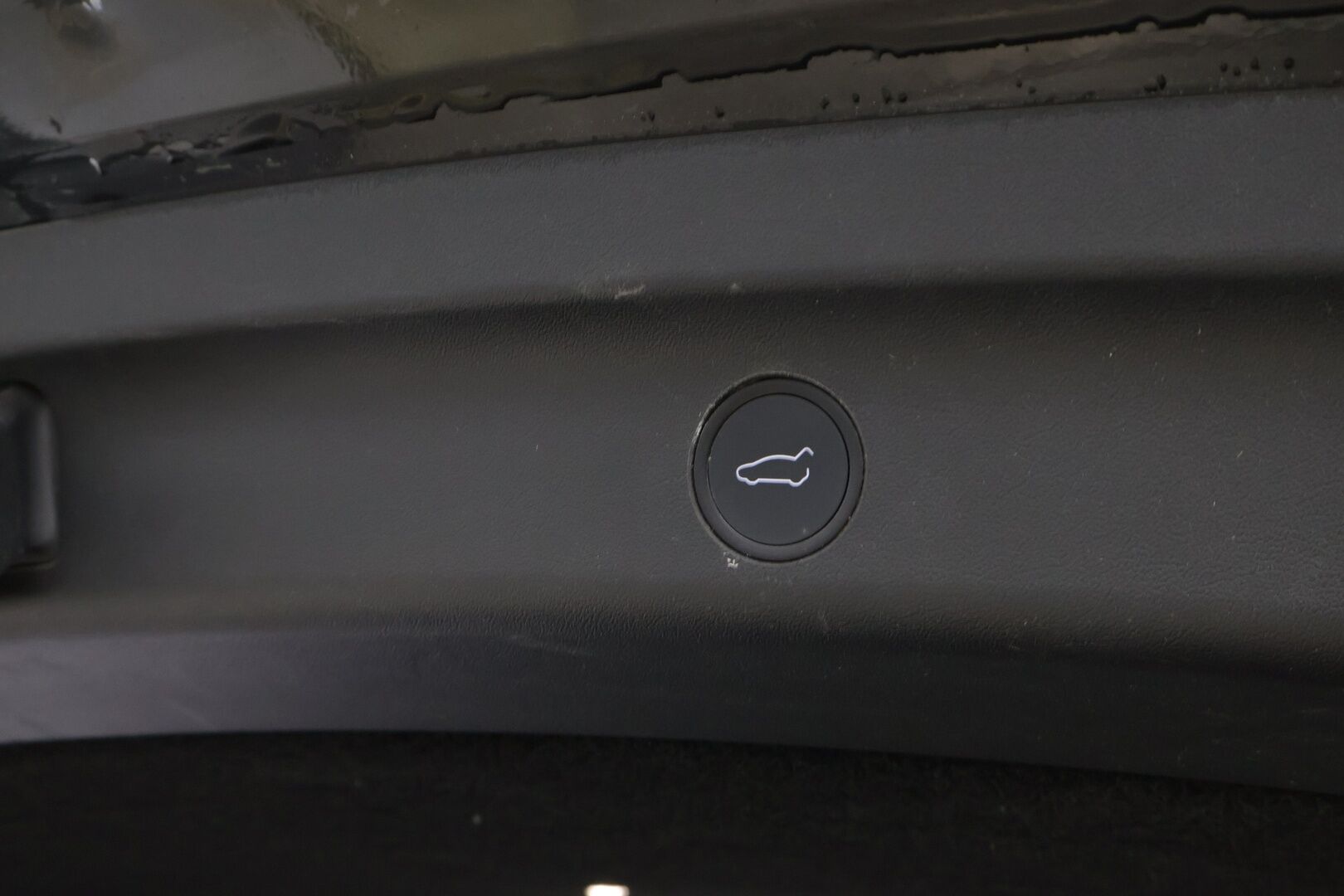 Tesla Model Y 2023 Long Range - YritysOutlet - Myydään vain yrityksille - LUE ILMOITUS!