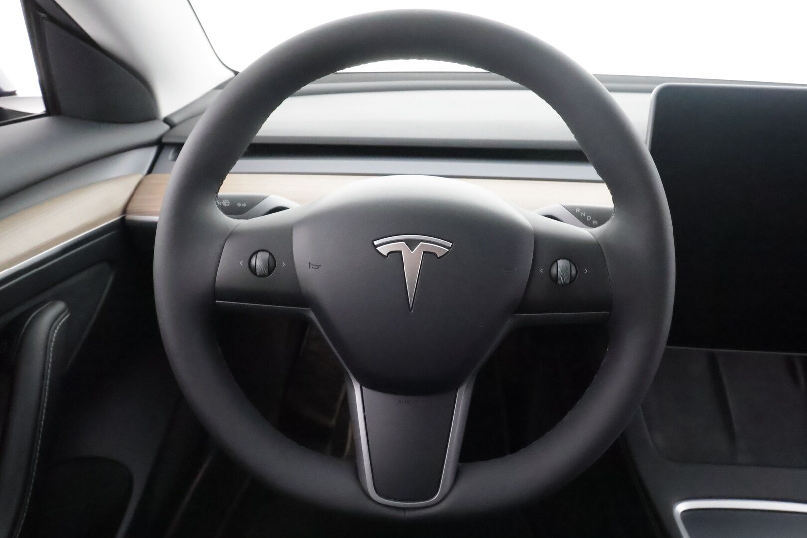 Tesla Model 3 2023 Long Range - | FSD | Acceleration Boost | 1-om suomiauto | ACC | ILP | Matrix | Premium Audio | Ryzen | Lasikatto | Sähkönahat | Muistipenkki | 2x renkaat aluin | 