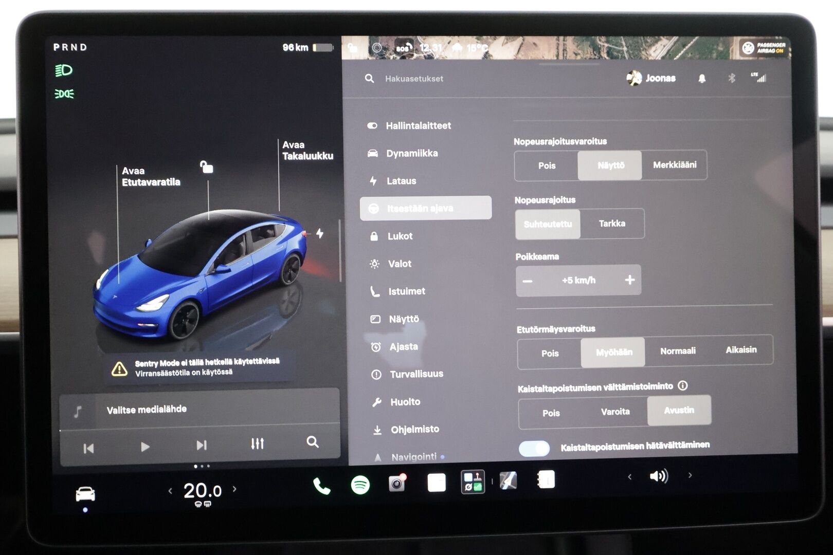 Tesla Model 3 2023 Long Range - | FSD | Acceleration Boost | 1-om suomiauto | ACC | ILP | Matrix | Premium Audio | Ryzen | Lasikatto | Sähkönahat | Muistipenkki | 2x renkaat aluin | 