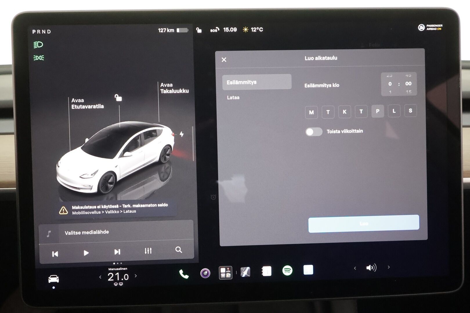 Tesla Model 3 2023 Long Range * ILP / ACC / Lasikatto / Matrix-LED / P.Kamera / Muistipenkki / Premium Audio / Navi / Keyless * - 1-om Suomi-auto / Kahdet renkaat aluvanteilla