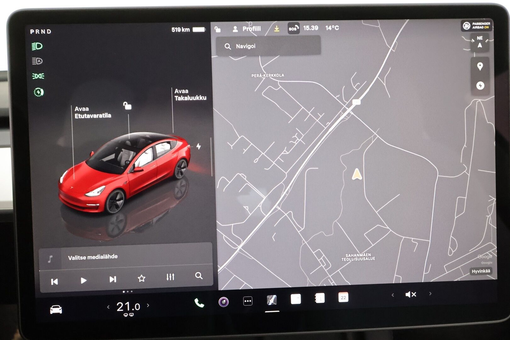 Tesla Model 3 2023 Long Range * ILP / ACC / Lasikatto / Matrix-LED / P.Kamera / Muistipenkki / Premium Audio / Navi / Keyless * - 1-om Suomi-auto / Kahdet renkaat aluvanteilla - HULLUT AVAJAISHULINAT KORKOTARJOUS 3,29 %