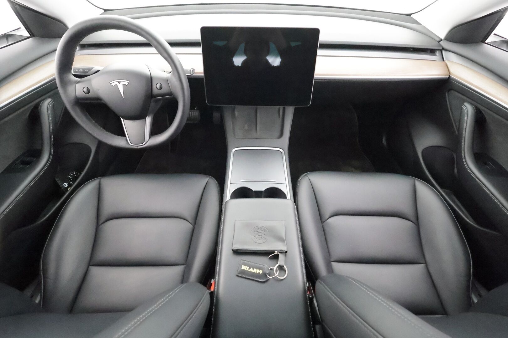 Tesla Model 3 2023 RWD * ILP / ACC / Lasikatto / Premium Speakers / P.Kamera / Matrix-LED / Muistipenkki / Kaistavahti * - Suomi-auto / Akku kuntotarkastettu / 2x Latauskaapelit