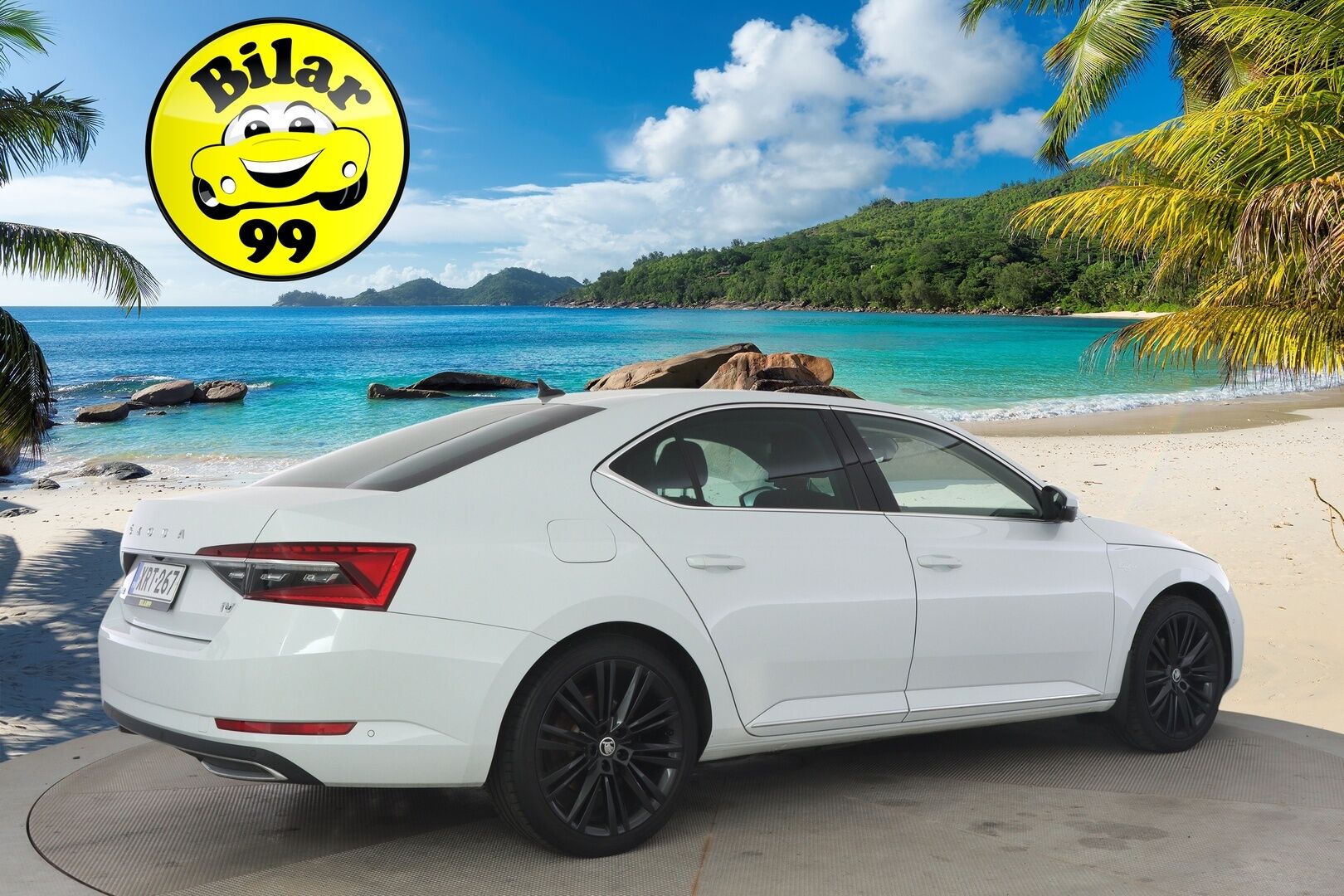 Skoda Superb 2023 1.4 TSI PHEV L&K iV BusinessLine DSG Autom. *Webasto / 360 Kamera / Keyless / Hierovat muistipenkit / Adapt. vakkari / Kattoikkuna / Canton / Lane assist / Blis / Navi* - 3,99 % KORKOTARJOUS TÄHÄN AUTOON 28.9. ASTI! - 