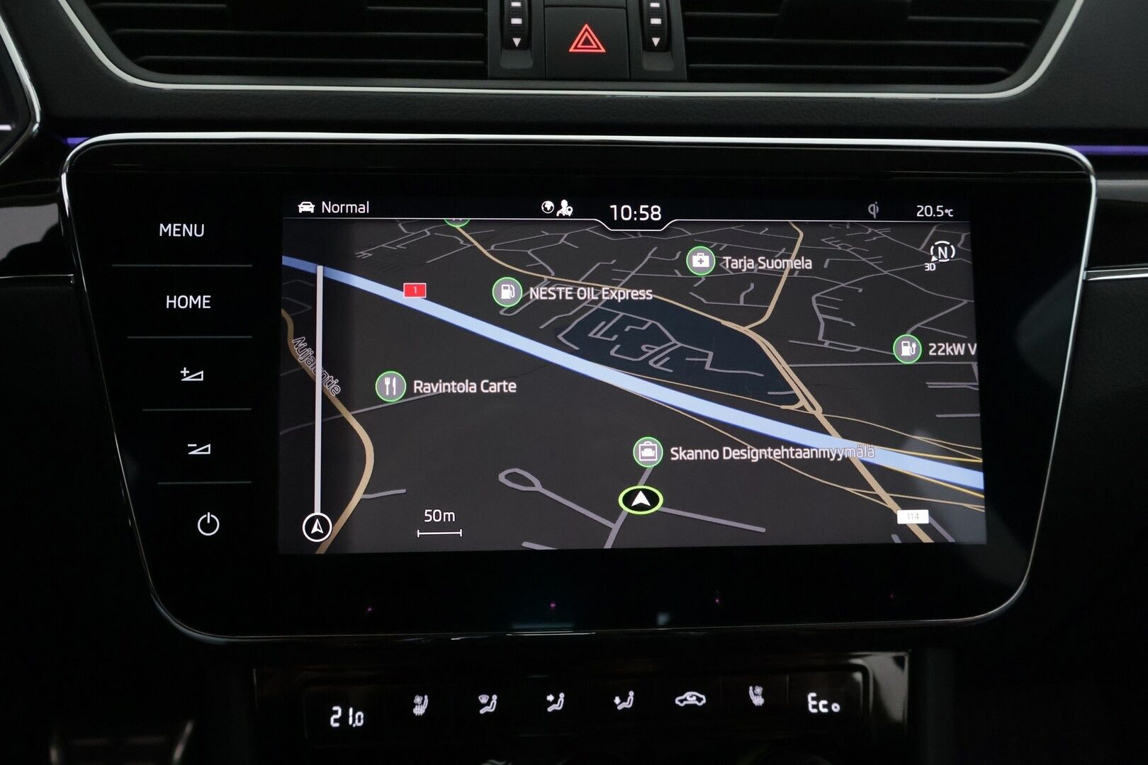 Skoda Superb 2023 1.4 TSI PHEV L&K iV BusinessLine DSG Autom. *Webasto / 360 Kamera / Keyless / Hierovat muistipenkit / Adapt. vakkari / Kattoikkuna / Canton / Lane assist / Blis / Navi* - 3,99 % KORKOTARJOUS TÄHÄN AUTOON 28.9. ASTI! - 