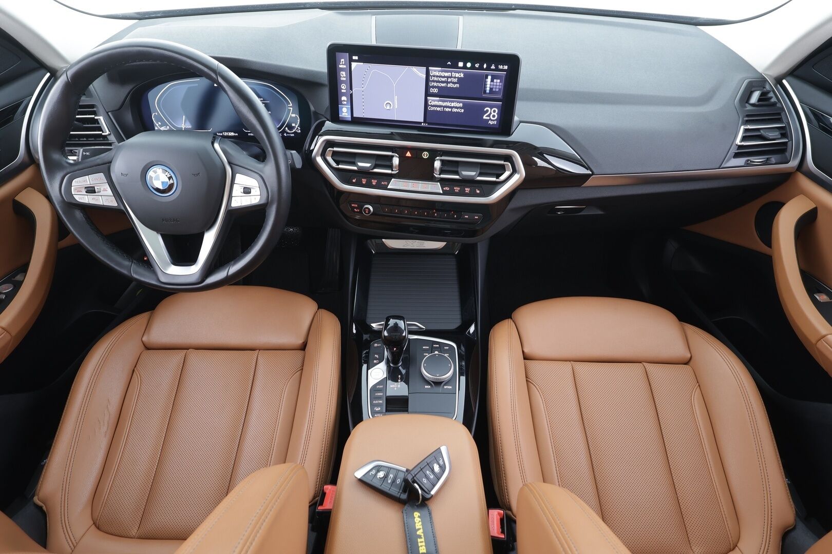 BMW X3 2023 G01 xDrive 30e A Charged Edition - | ACC | Koukku | Hifi | Panorama | P.Kamera | Sporttinahat | Kaistavahti | Navi | LED | 1.Om Suomi-auto | Kahdet renkaat aluvanteilla | Merkkihuollettu |