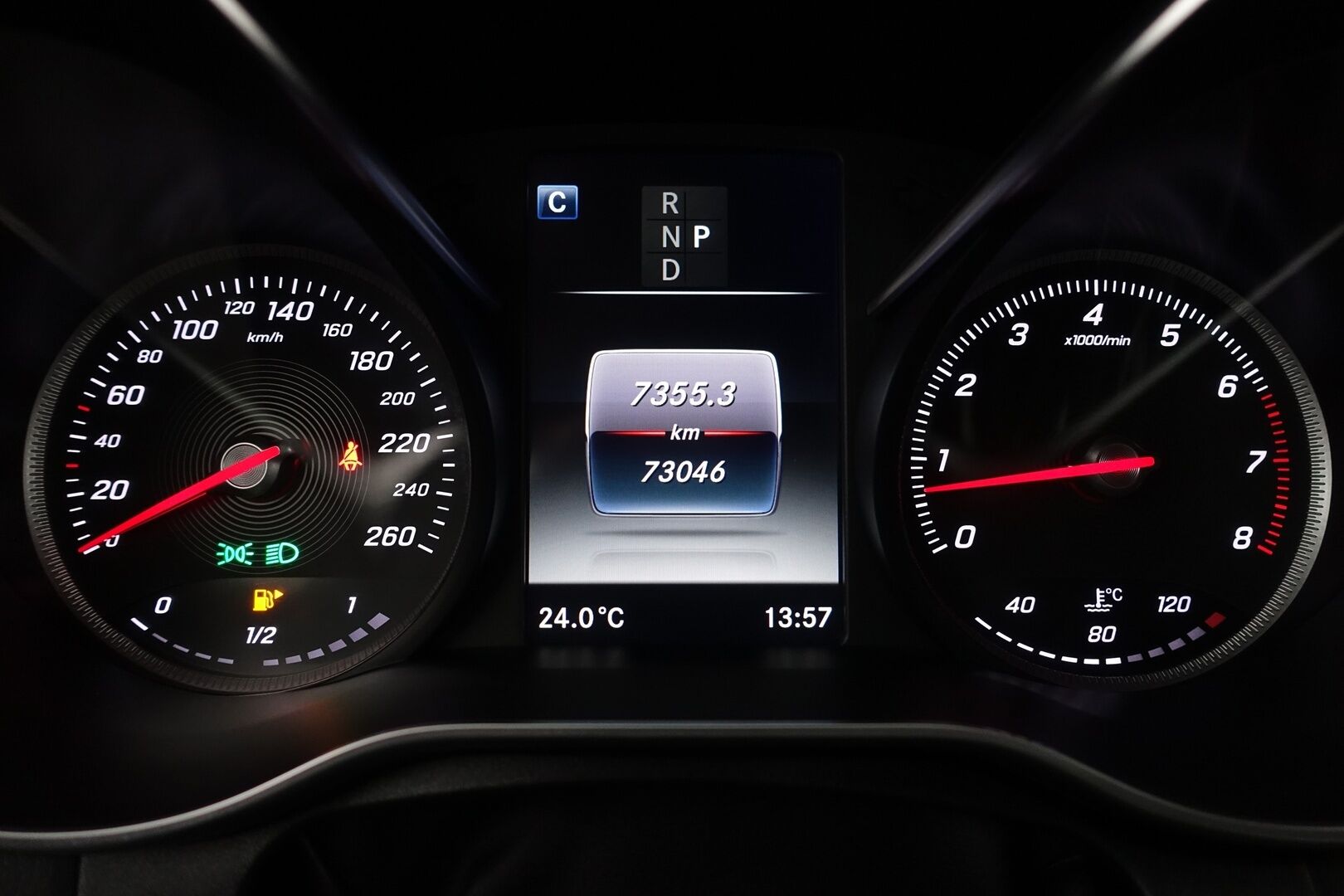 Mercedes-Benz C 2017 300 A AMG - | Kovat Varusteet! | Burmester | Distronic+ | 360-Kamera | Kaistavahti | Navi | BLIS | ACC |