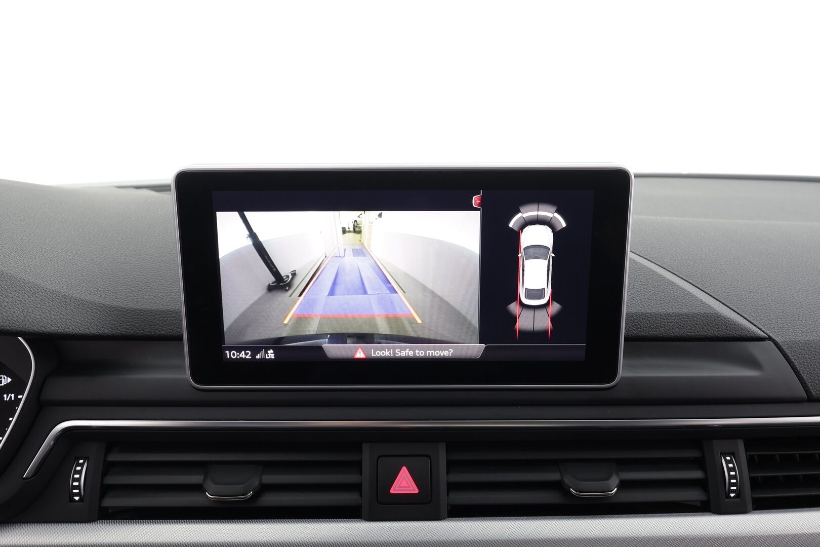 Audi A5 2017 Sportback Business Sport 2,0 TFSI 185 kW quattro S tronic * ACC / P.kamera / LED / Navi / Sporttinahat * - Kahdet renkaat aluvanteilla - HULLU BLACKWEEK KORKOTARJOUS 2,49%