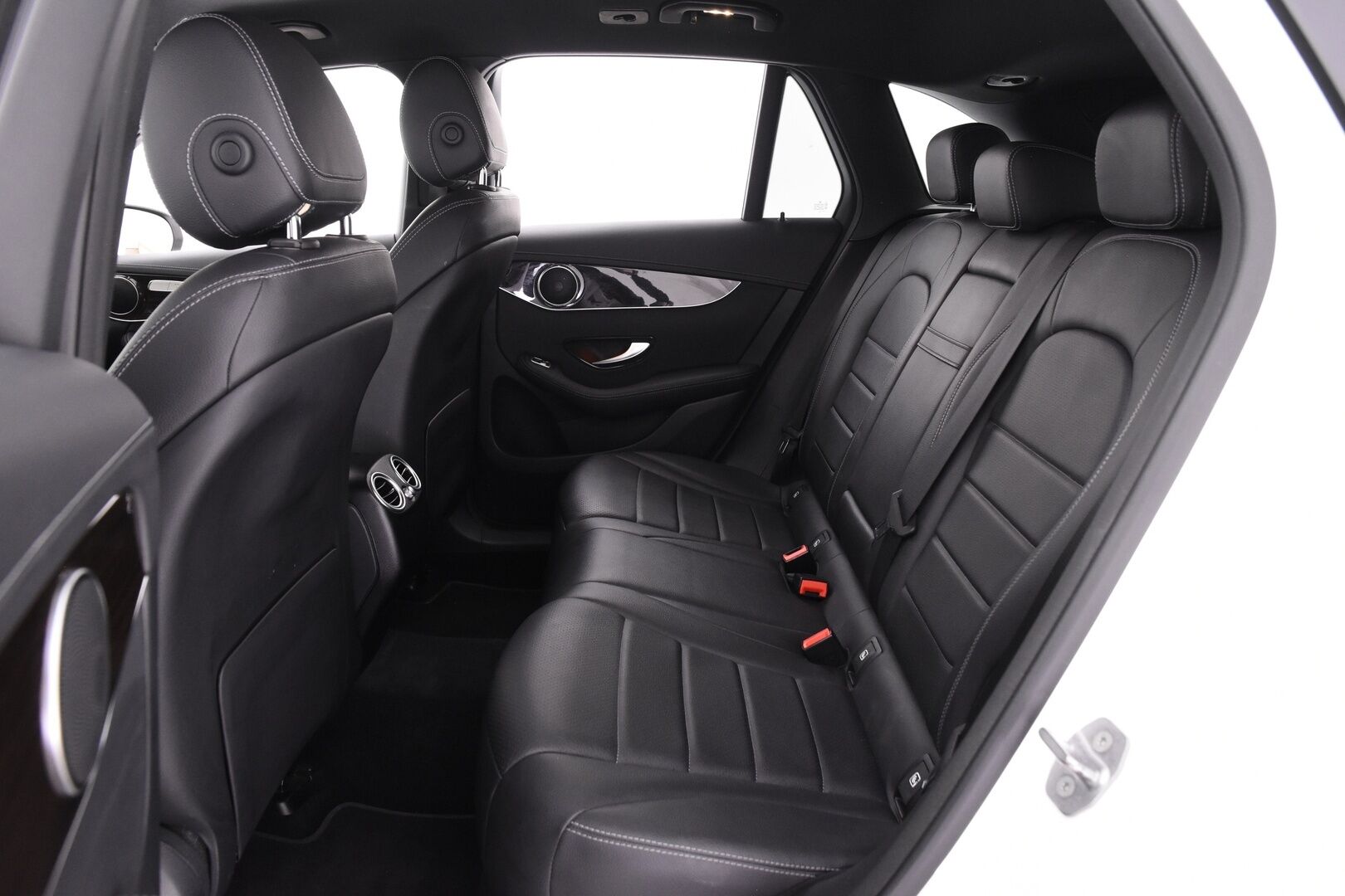 Mercedes-Benz GLC 2020 300 e 4MATIC A Business EQ Power - | ACC | Nahat | Multibeam LED | Suomi-auto |