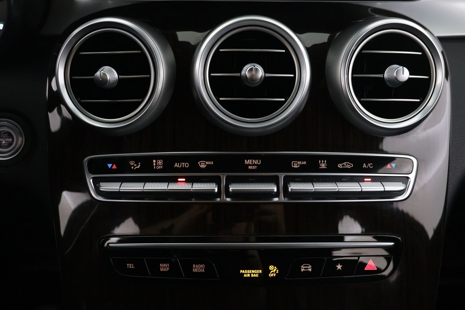 Mercedes-Benz GLC 2020 300 e 4MATIC A Business EQ Power - | ACC | Nahat | Multibeam LED | Suomi-auto |