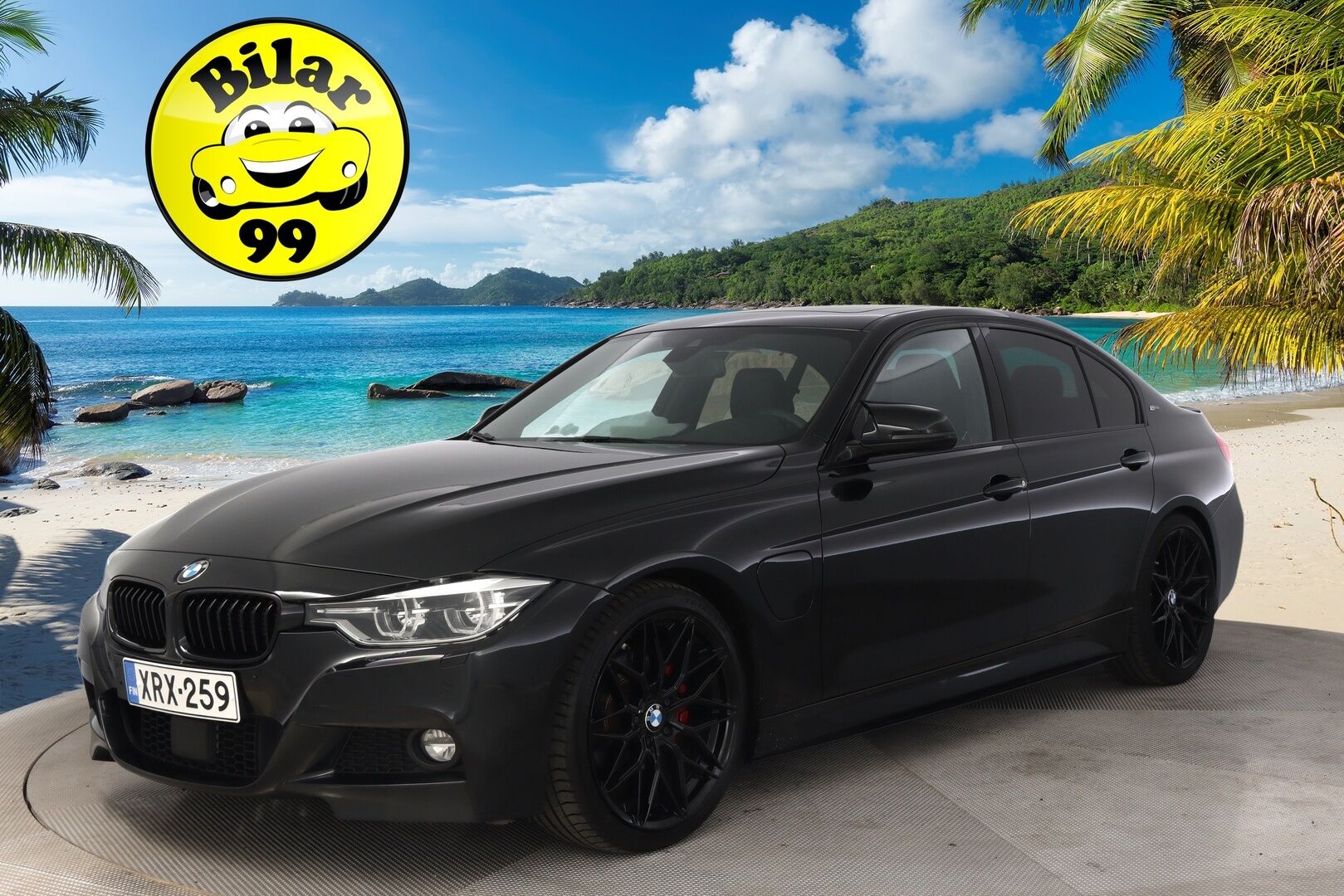 BMW 330 2016 F30 Sedan 330e M-Sport* ACC / H&K / HUD / Kattoluukku / Muistinahat / Proffa Navi* - *Kovat varusteet! / 2x Hyvät renkaat!
