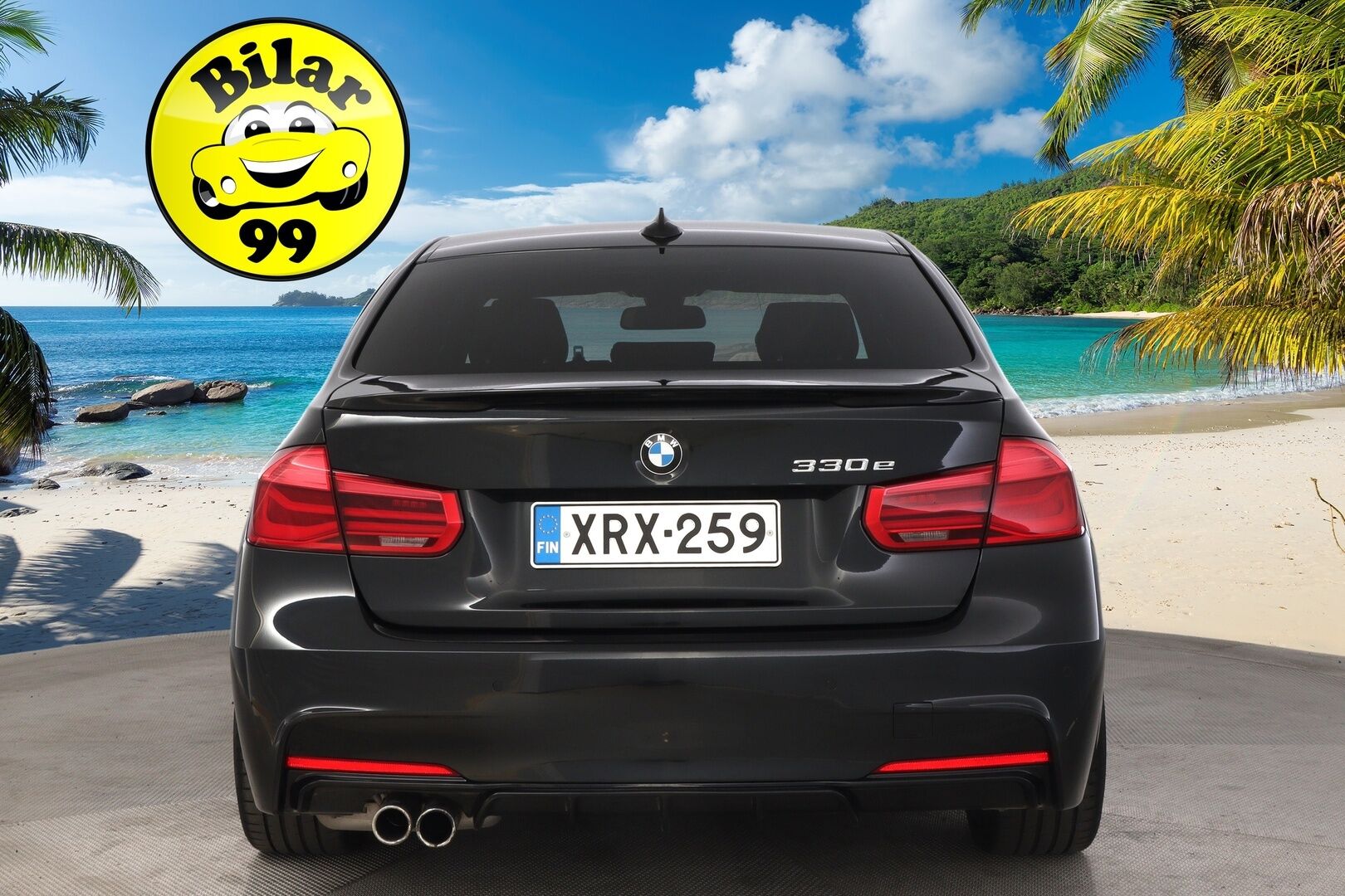 BMW 330 2016 F30 Sedan 330e M-Sport* ACC / H&K / HUD / Kattoluukku / Muistinahat / Proffa Navi* - *Kovat varusteet! / 2x Hyvät renkaat!