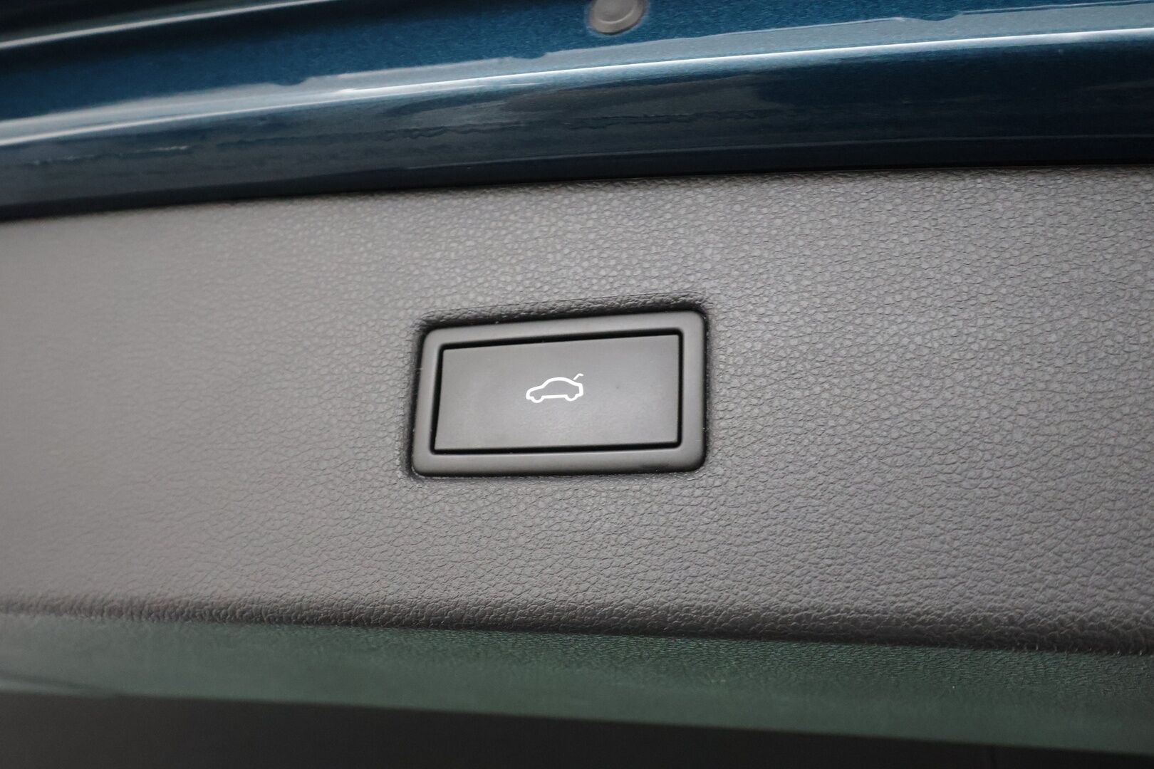 Volkswagen Tiguan 2024 Style Business eHybrid 180 kW DSG-automaatti - | ACC | Matrix | P.kamera | Koukku | Digimittaristo | Kaistavahti | Keyless | Facelift | Ratinlämmitys | Kahdet renkaat | 2x Latauskaapelit | Merkkihuollot | 1-om Suomi-auto |