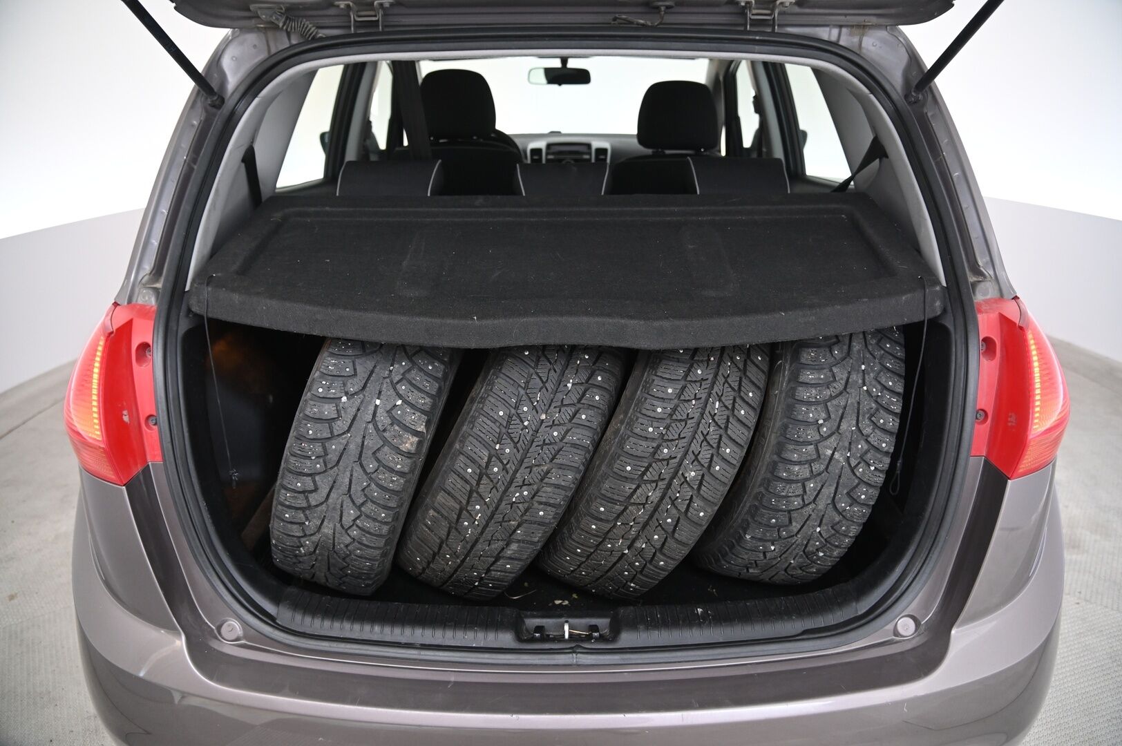 Kia Venga 2011 1,4 ISG EX 5D EcoDynamics