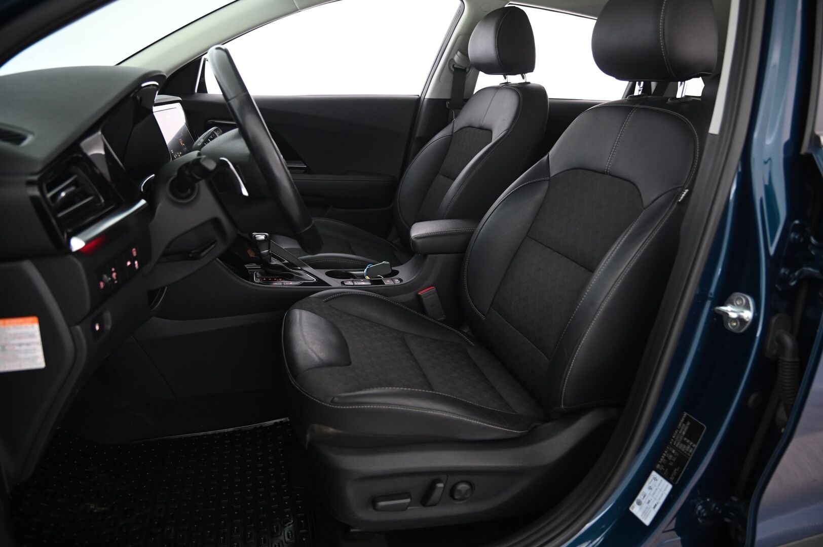Kia Niro 2021 GDI Hybrid EX DCT - 1.Om Suomi-Auto! | Juuri huollettu! | Adapt. Vakkari | JBL | Lohko | Vetokoukku |  Navi | Peruutuskamera | KeylessGo | Kaistavahti | 2xRenkaat Aluilla